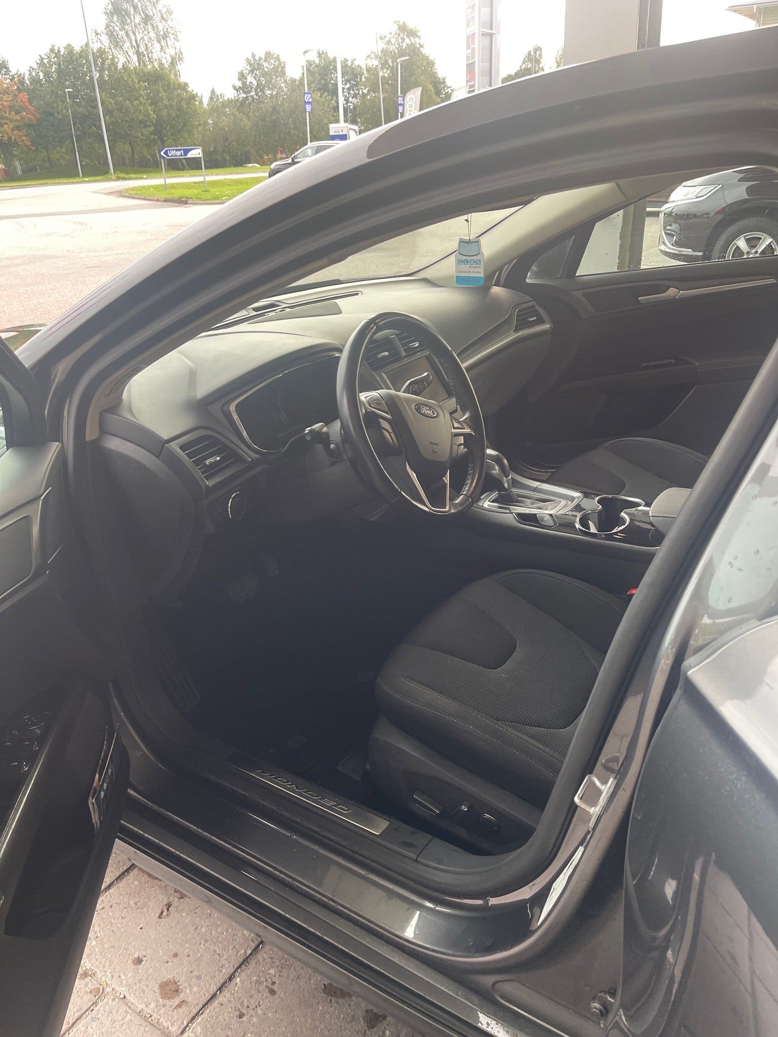 Ford Mondeo 2.0 TDCi Powershift, 180hp, 2016