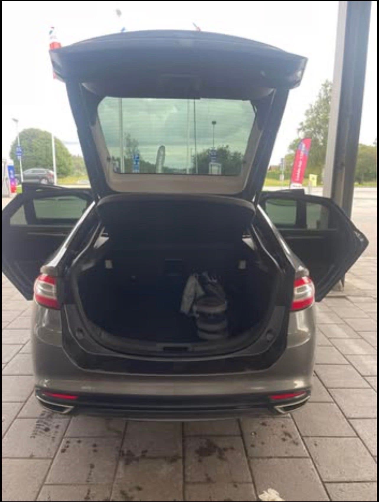 Ford Mondeo 2.0 TDCi Powershift, 180hp, 2016