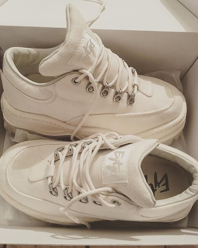 eytys angel canvas white