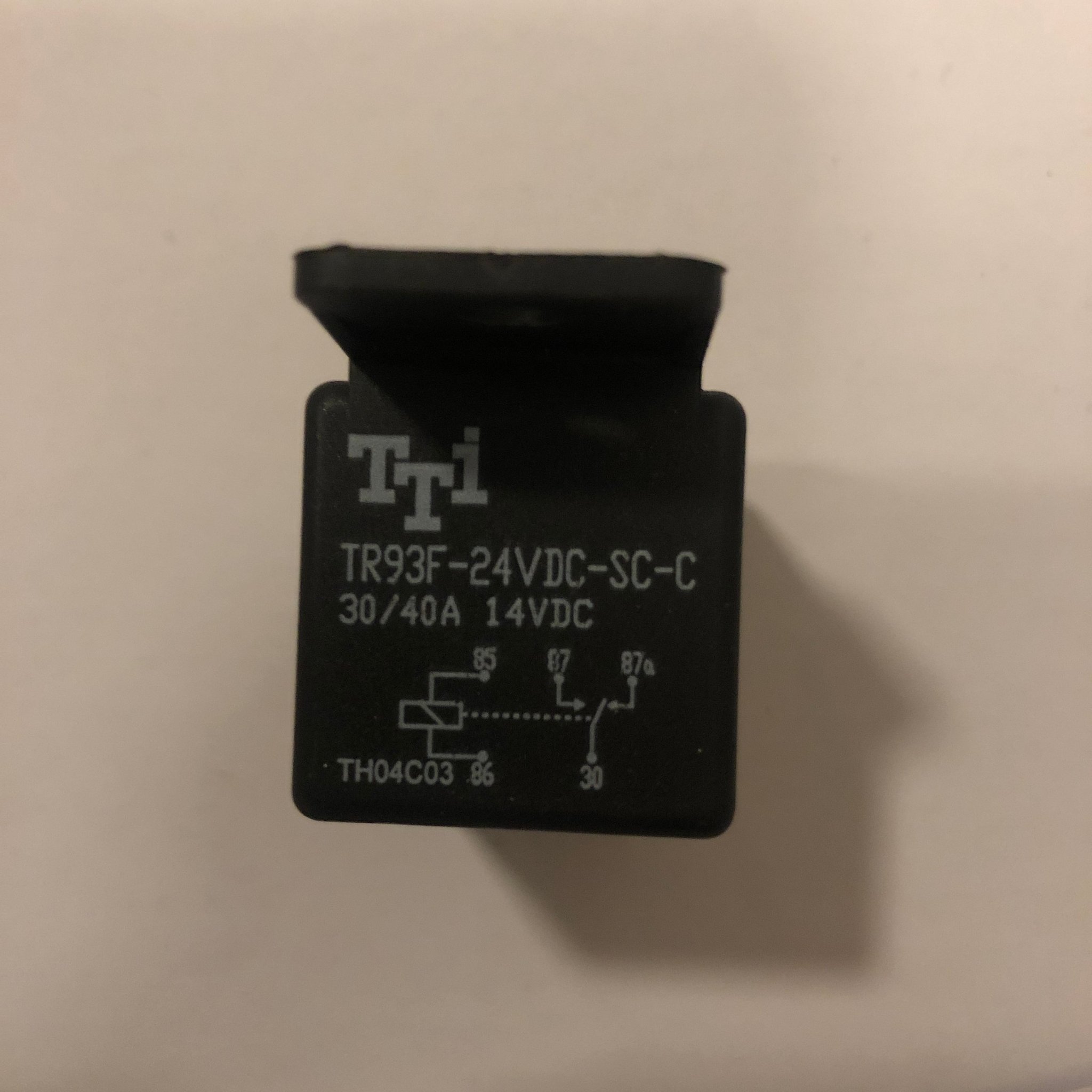 Se produkter som liknar NYSKICK! TR93F-24VDC-SC-C - I.. på Tradera ...