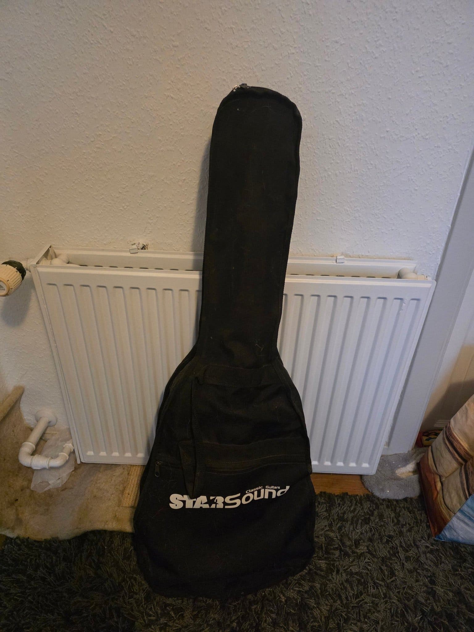 Musima Klassisk Guitar med Taske
