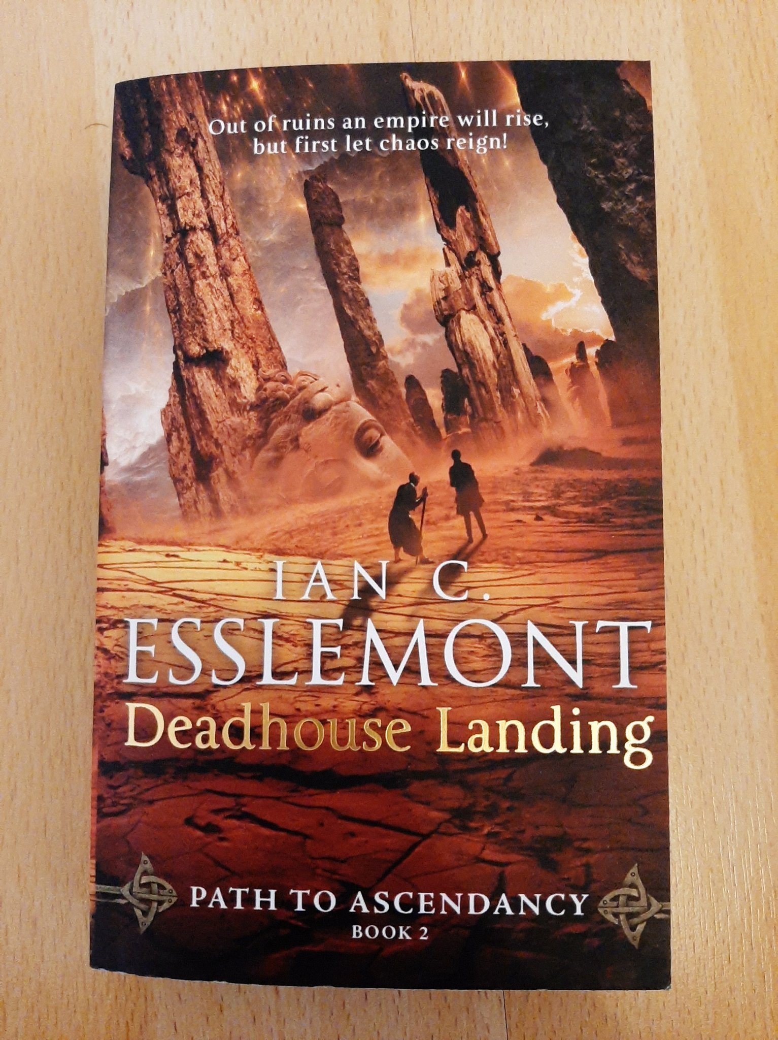 Ian C. Esslemont Deadhouse Landing (409896634) ᐈ Köp på Tradera