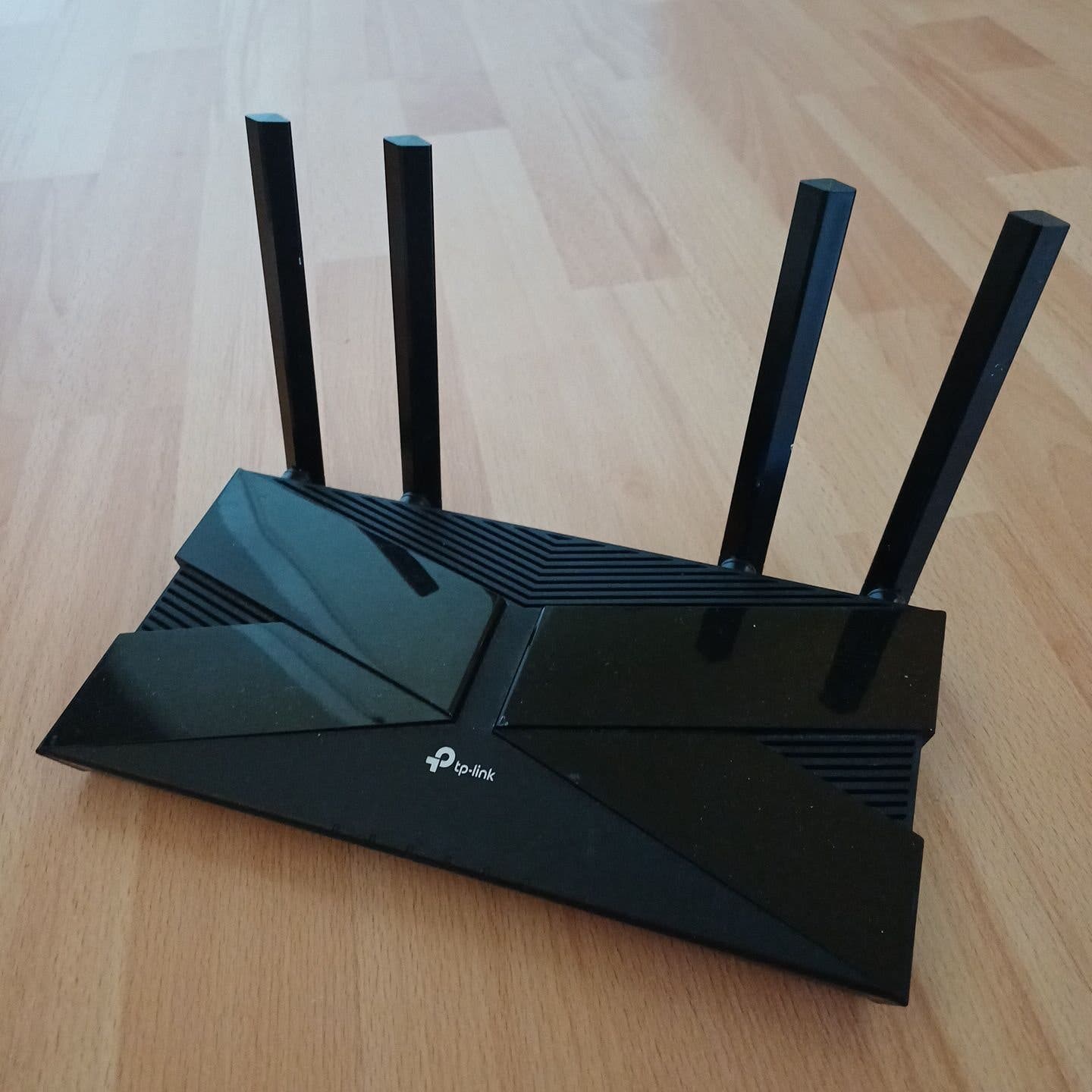 Se produkter som liknar TP-Link Archer AX10 Router på Tradera (697826294)