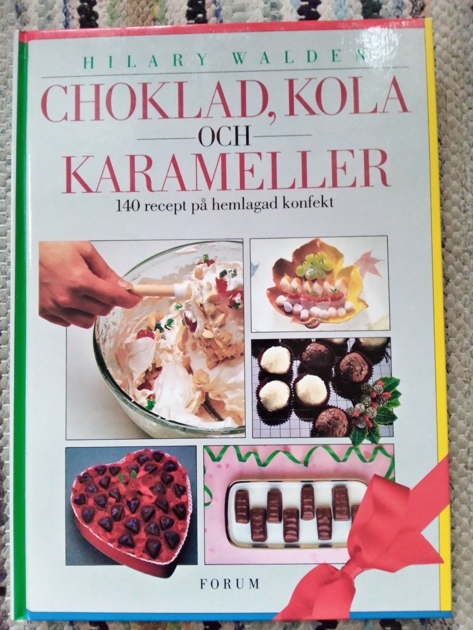 CHOKLAD, KOLA & KARAMELLER godis till jul påsk .. Köp på Tradera