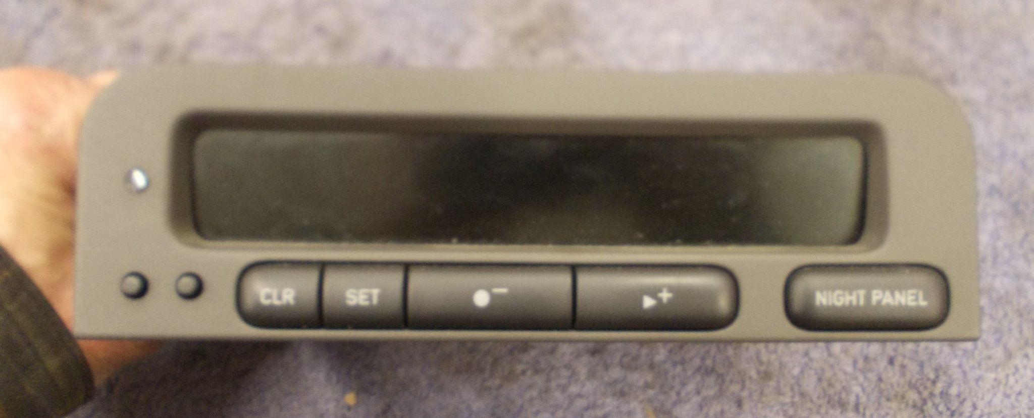 Se produkter som liknar SID (Saab Information Display.. på Tradera