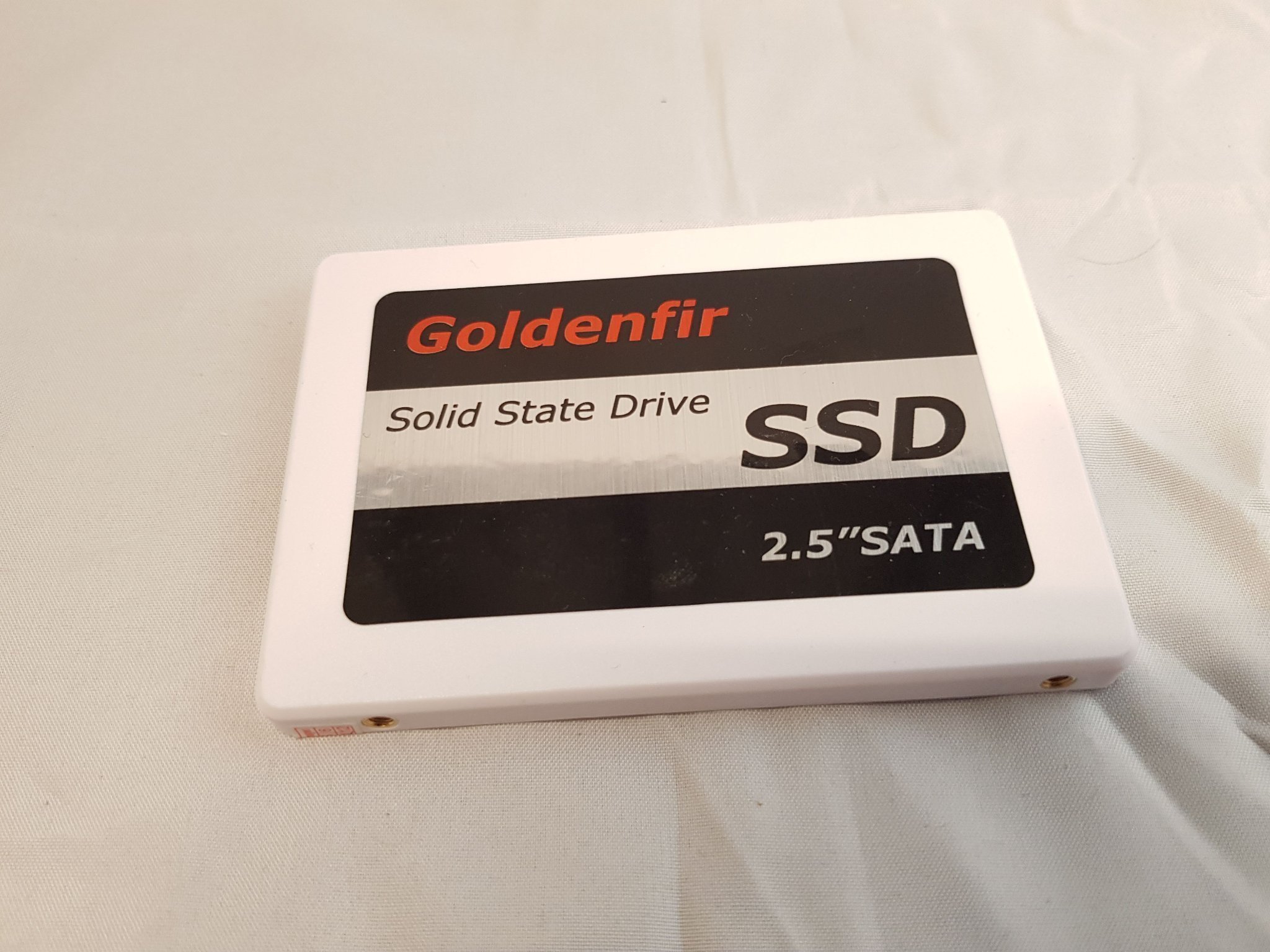 Se produkter som liknar Goldenfir SSD Hårddisk 480Gb på Tradera (483812425)