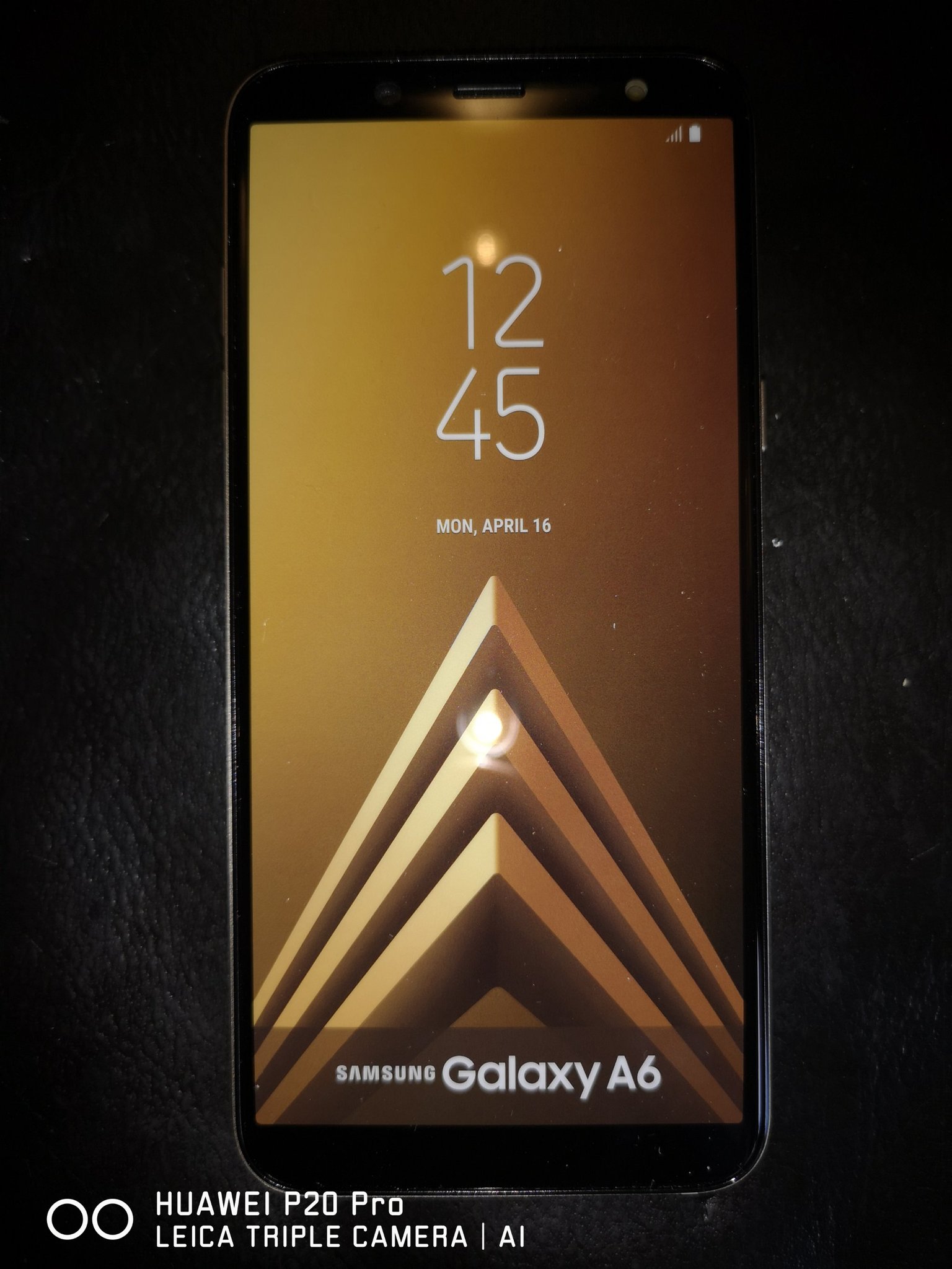 a6  gold
