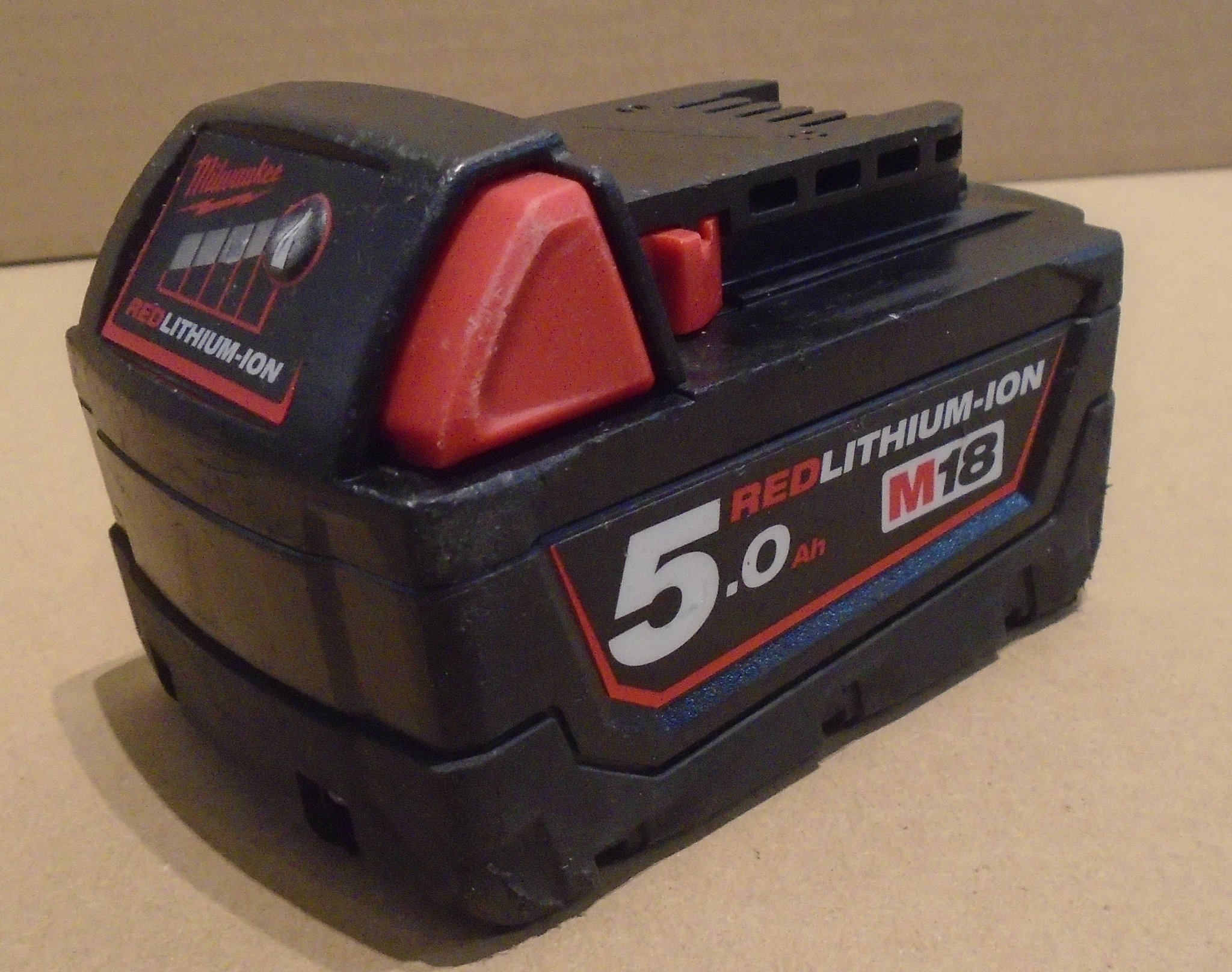 Milwaukee 18v 5,0ah batteri (419077695) ᐈ Köp på Tradera