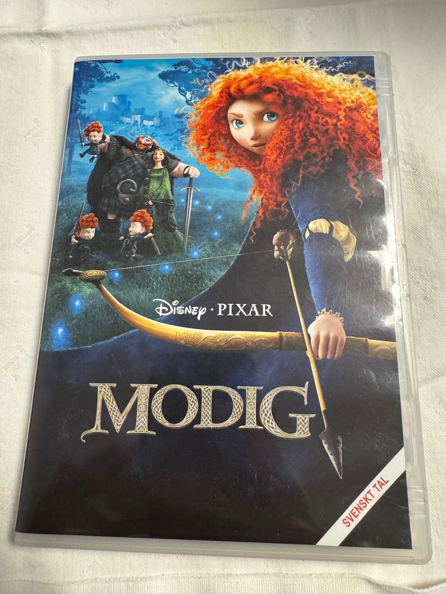 Se produkter som liknar Modig - Disney Pixar DVD på Tradera (685775739)