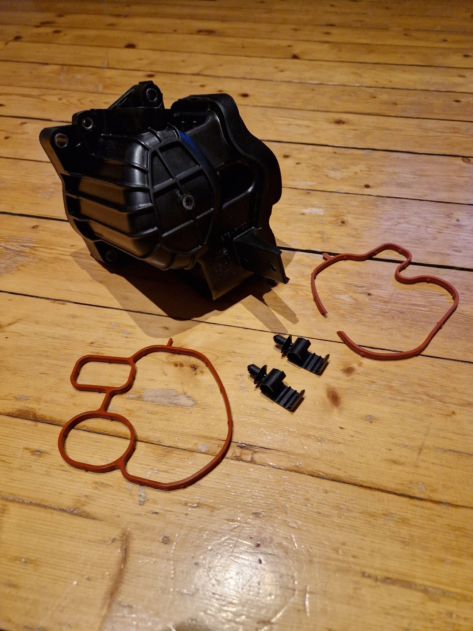 Plasthus EGRkylare Saab 93 Z19DTR OBS läs inf.. Köp på Tradera