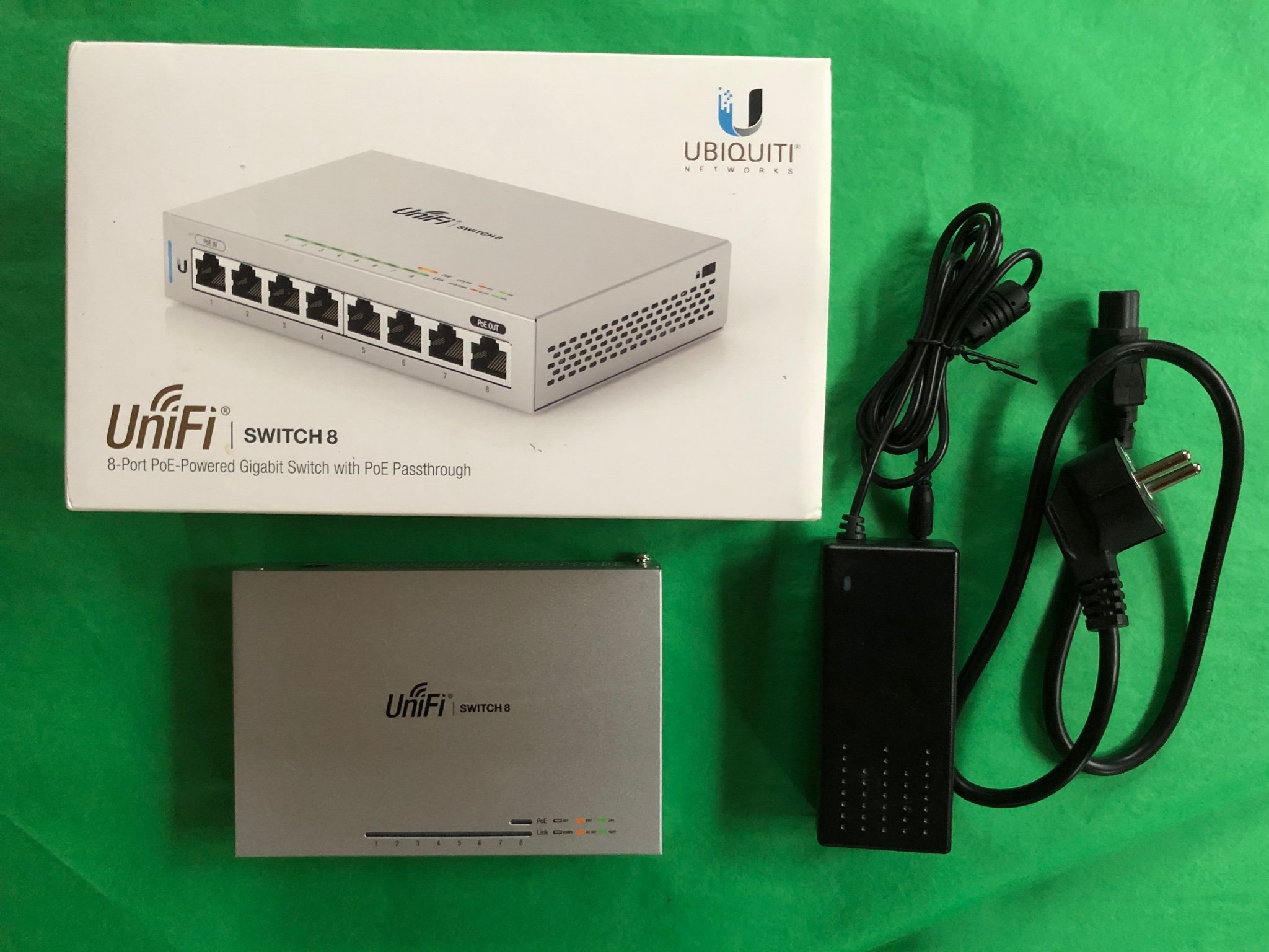 Ubiquiti Unifi Switch 8 US 8 414897769 K p P Tradera