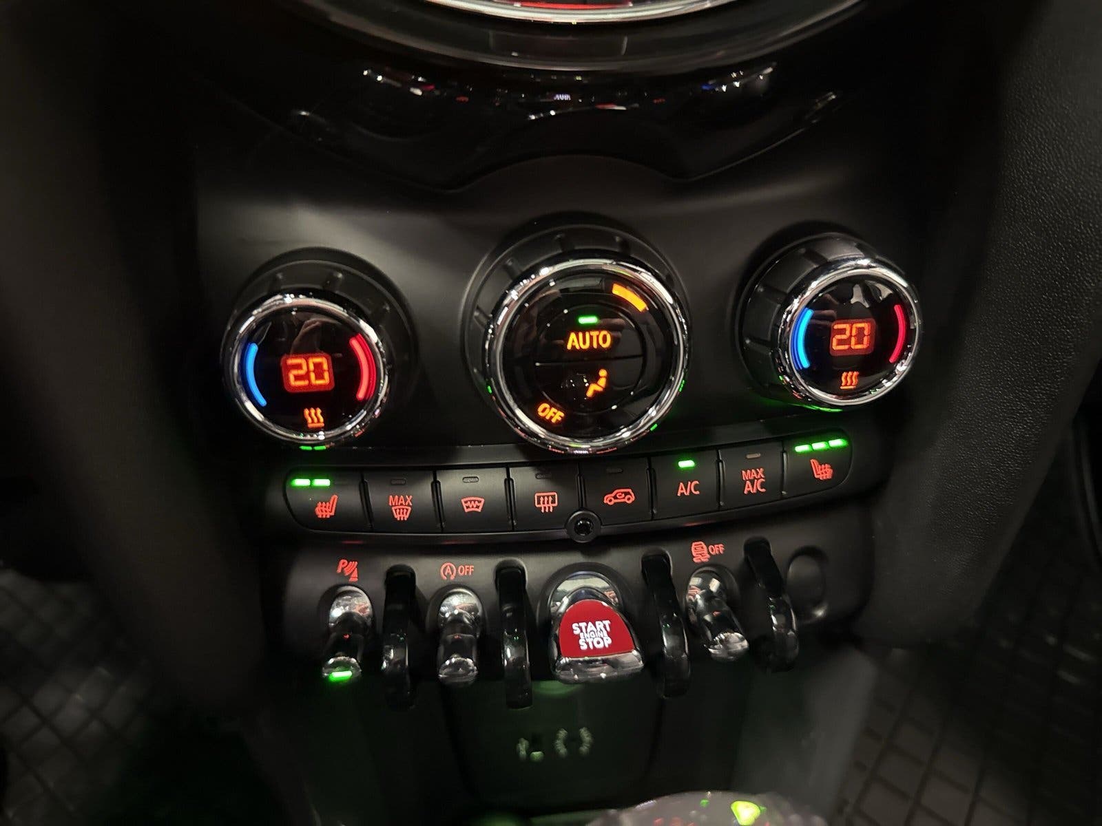 MINI Cooper 5-door Automatic, 6-trins, 136ps, 2017
