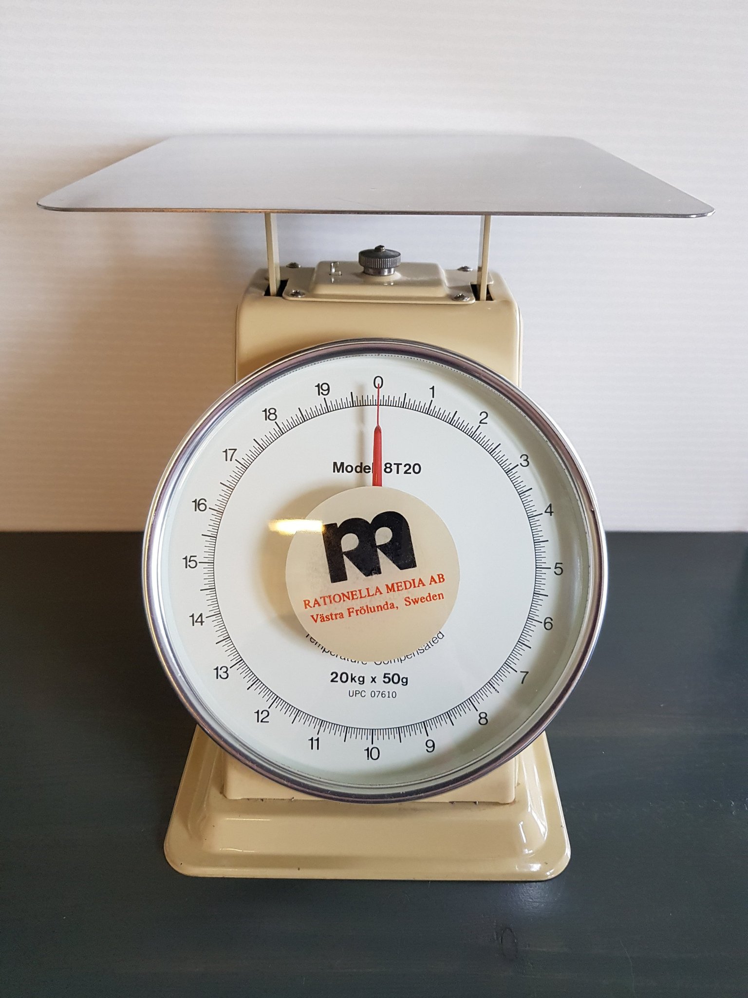 Se produkter som liknar Våg, Model 8T20, Temperature,.. på Tradera ...