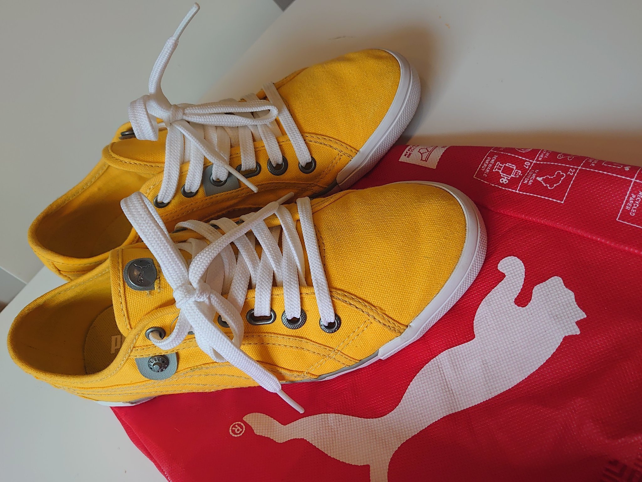 puma sneakers 37