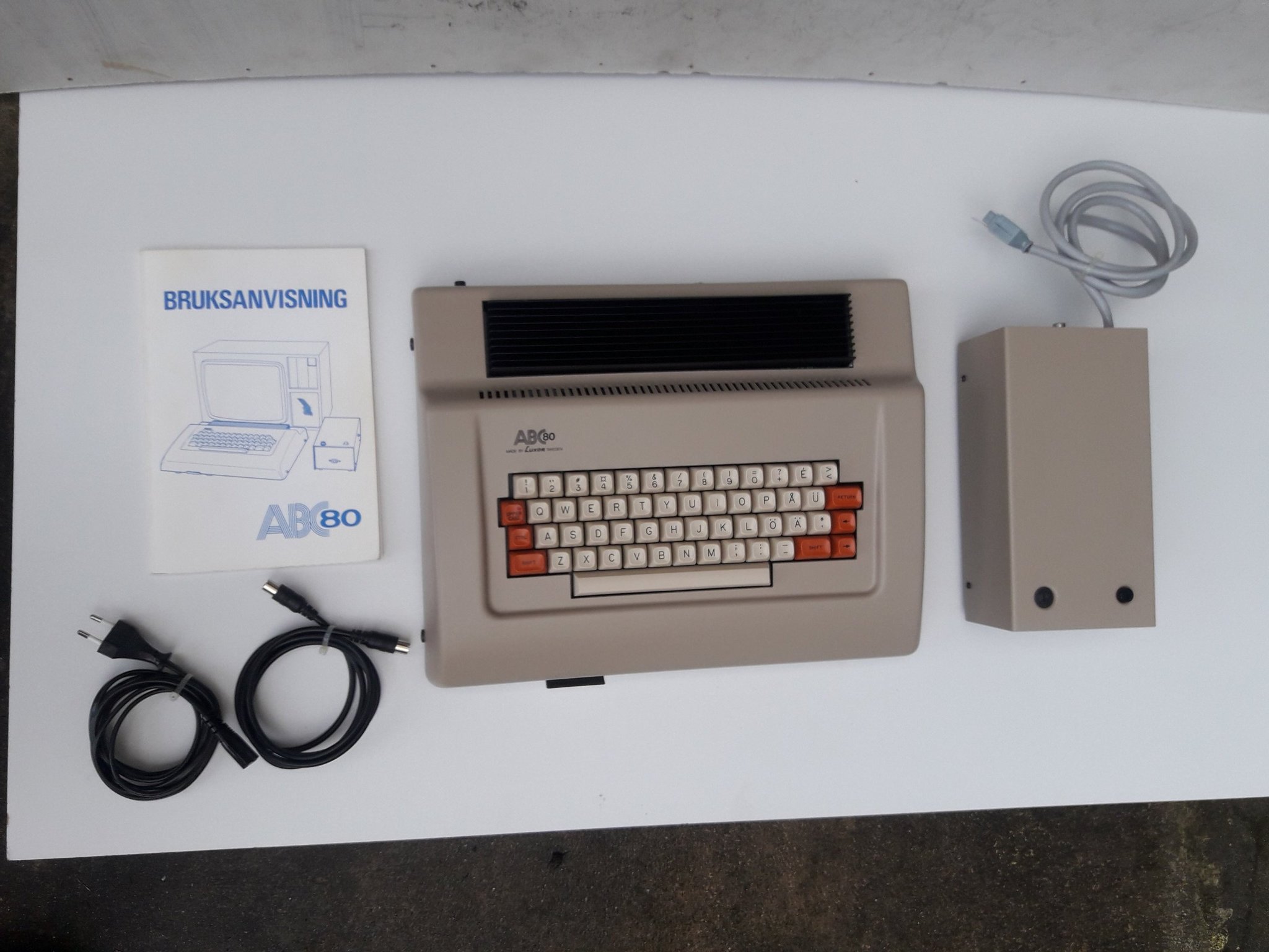 ABC 80 (439791418) ᐈ Köp på Tradera