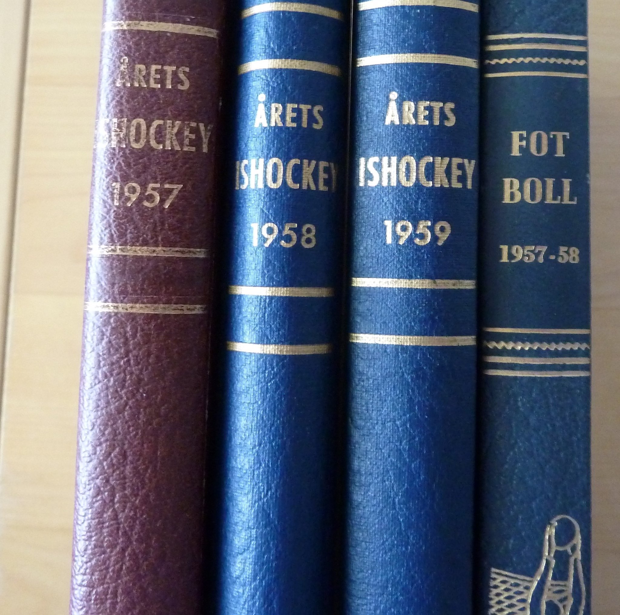 Årets Ishockey 1957, 1958, 1959 , Årets Fotbo.. (421156585) ᐈ Köp på