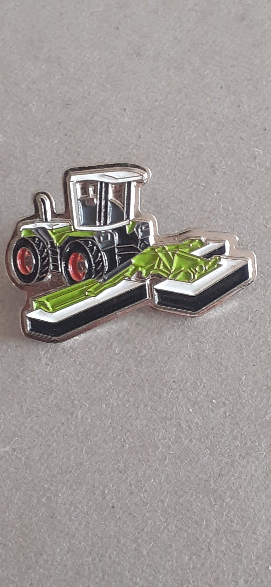 Se produkter som liknar Pin Claas Storgräsklippare, m.. på Tradera ...