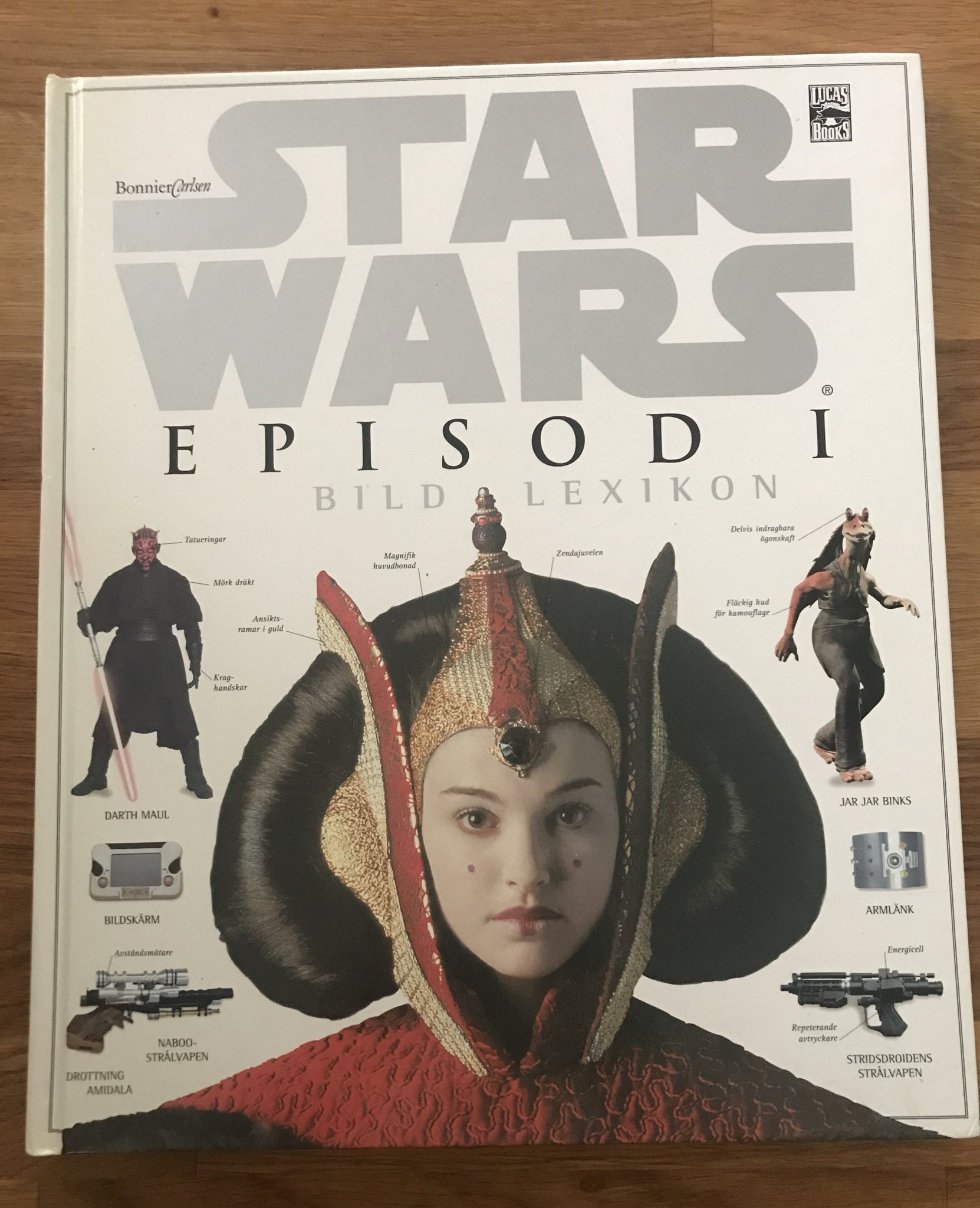 Star Wars bok (365492603) ᐈ Köp på Tradera