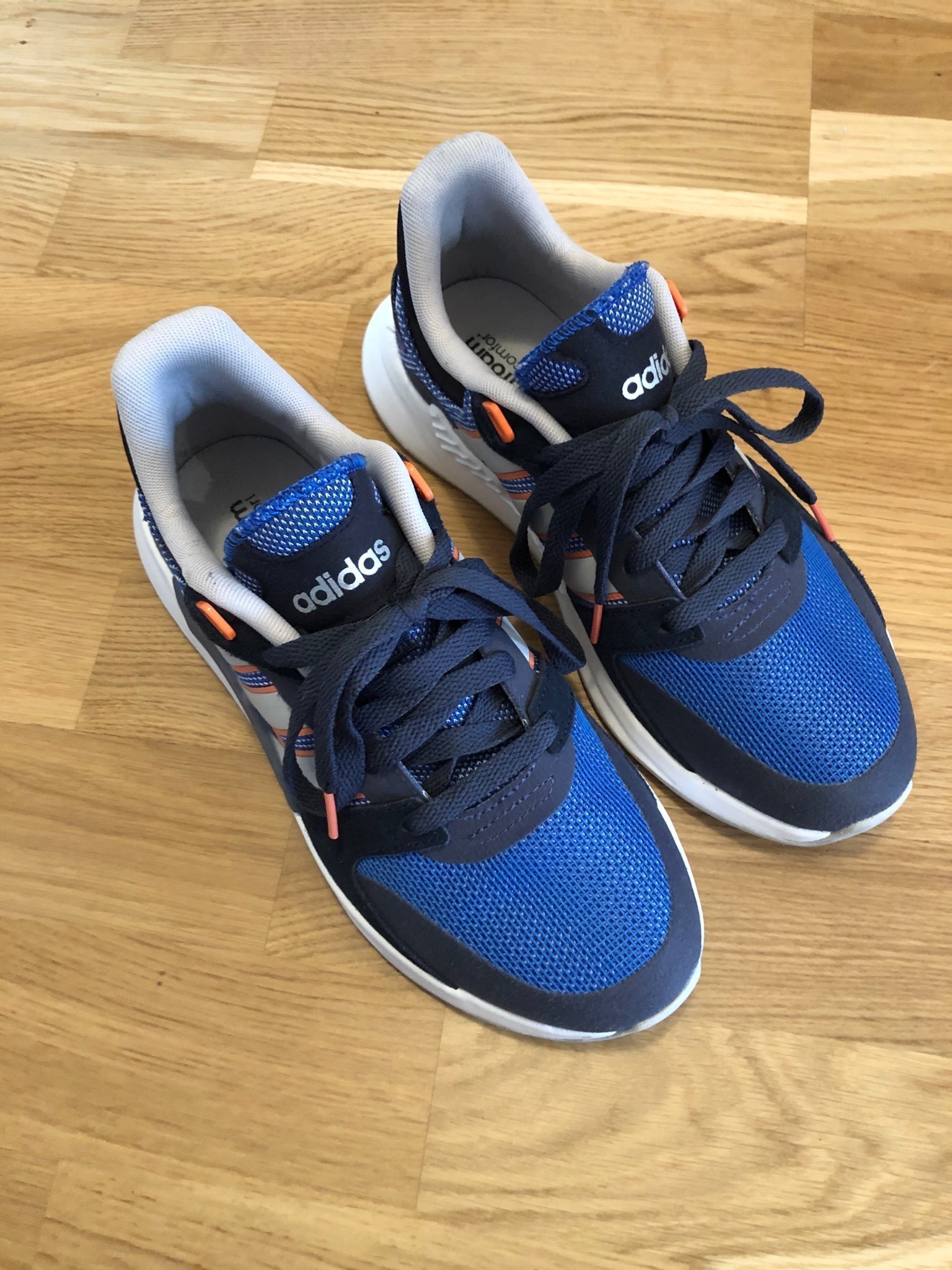 adidas 90s run