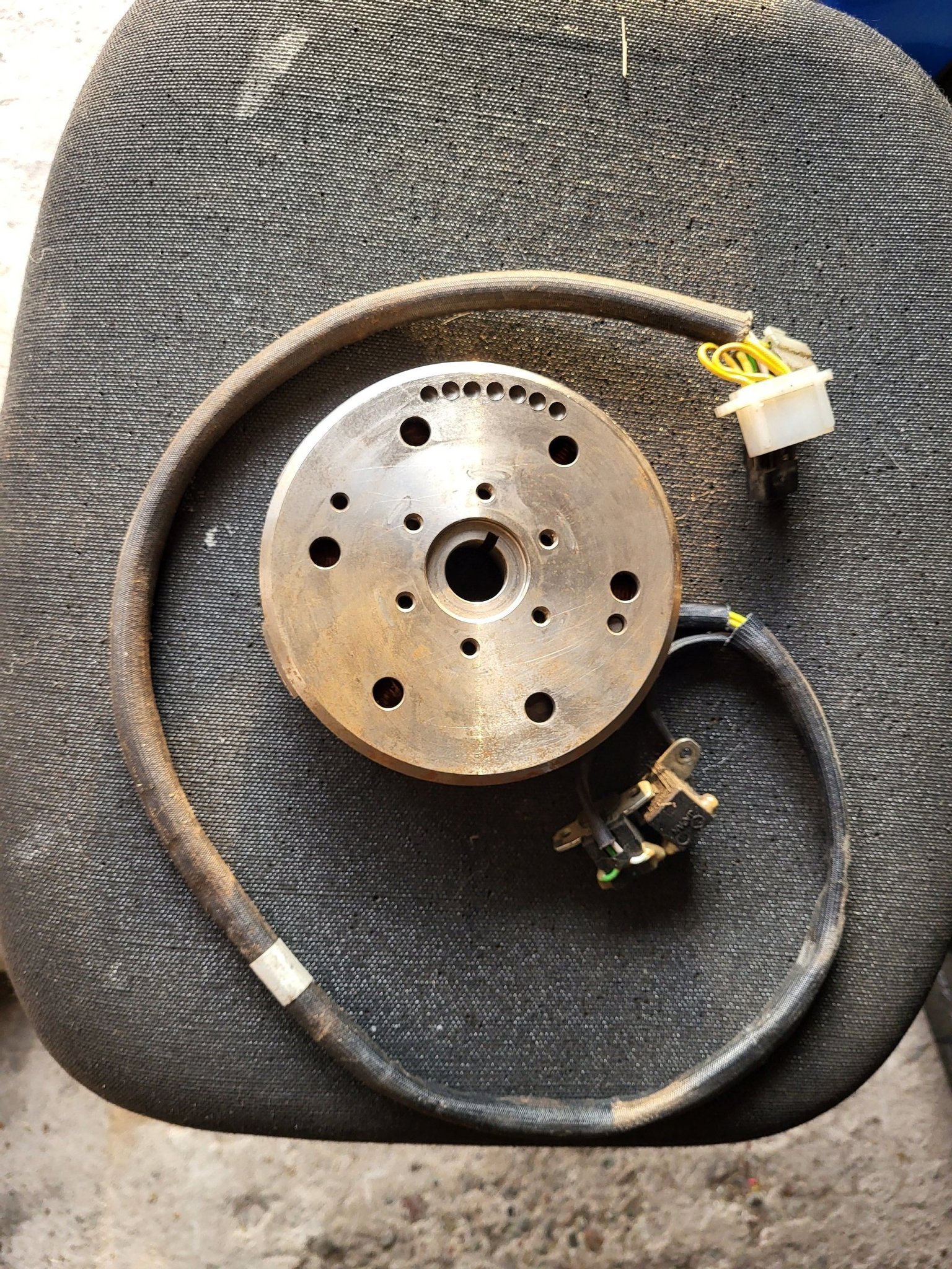 Svänghjul med statorlindning Polaris 800 cfi Köp på Tradera (601141108)