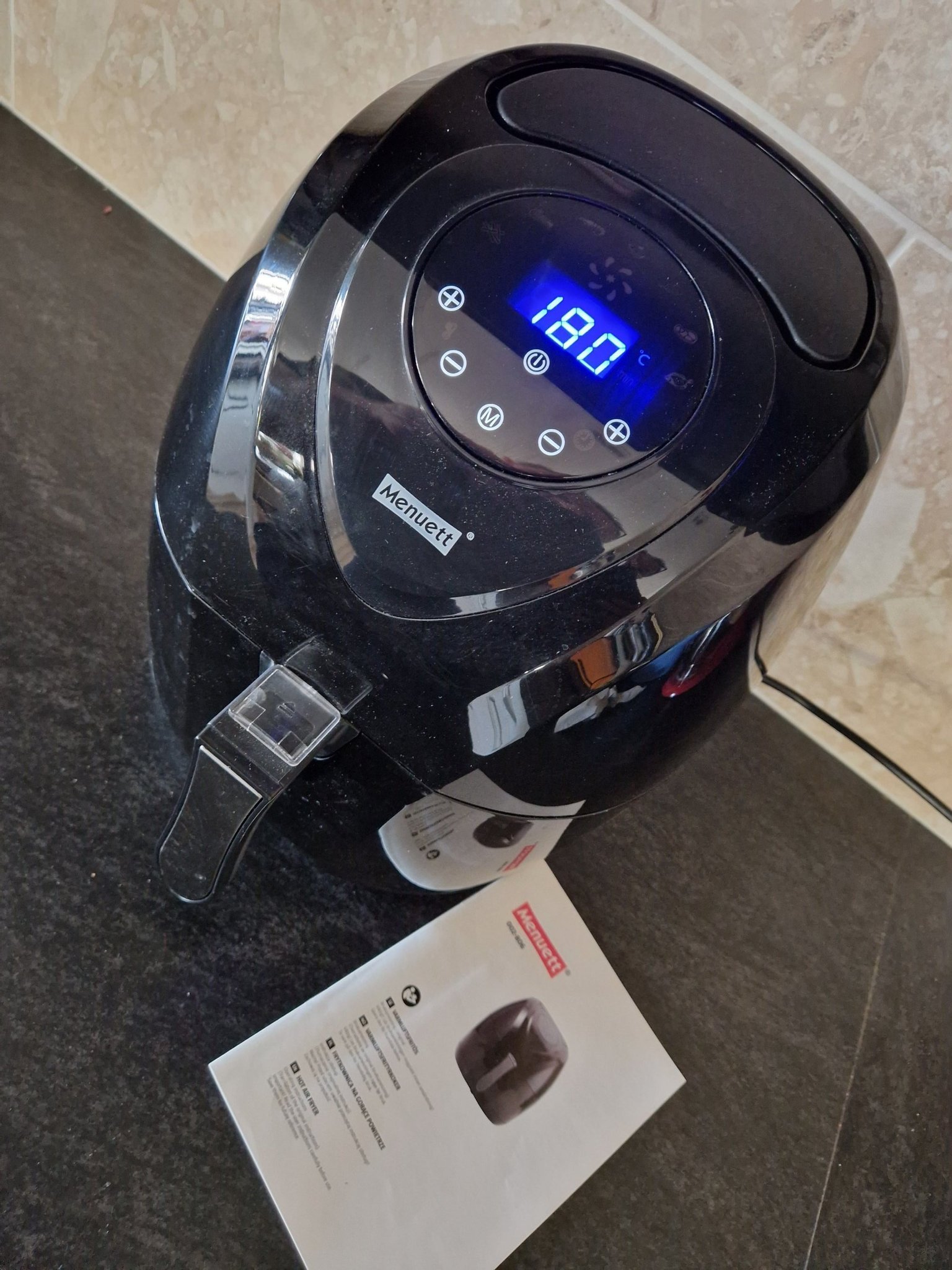 Menuett varmluftsfritös / airfryer i nyskick Köp på Tradera (540541737)