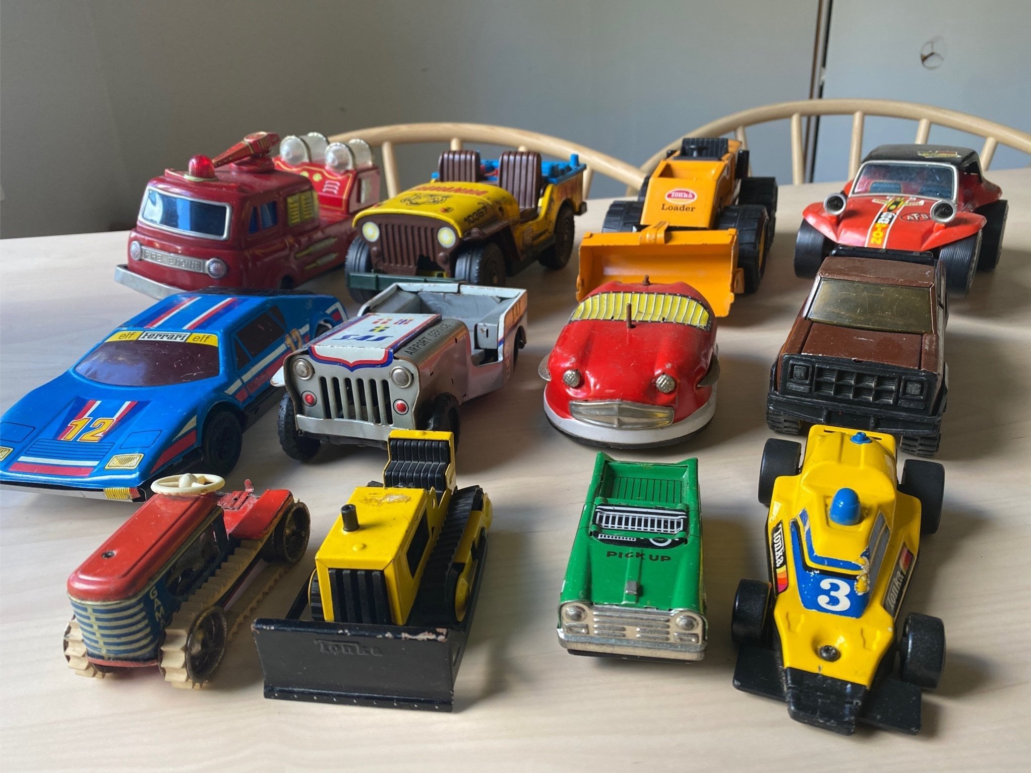 Tin toys Japan, Väst Tyskland, USSR mm Tonka Jtoy Tonka Bandi Gama