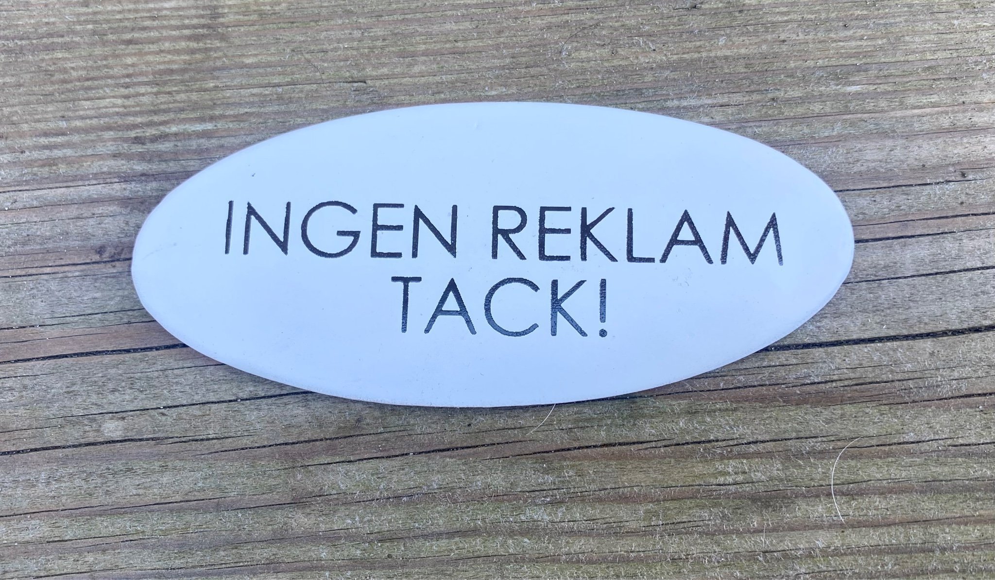 tack tie