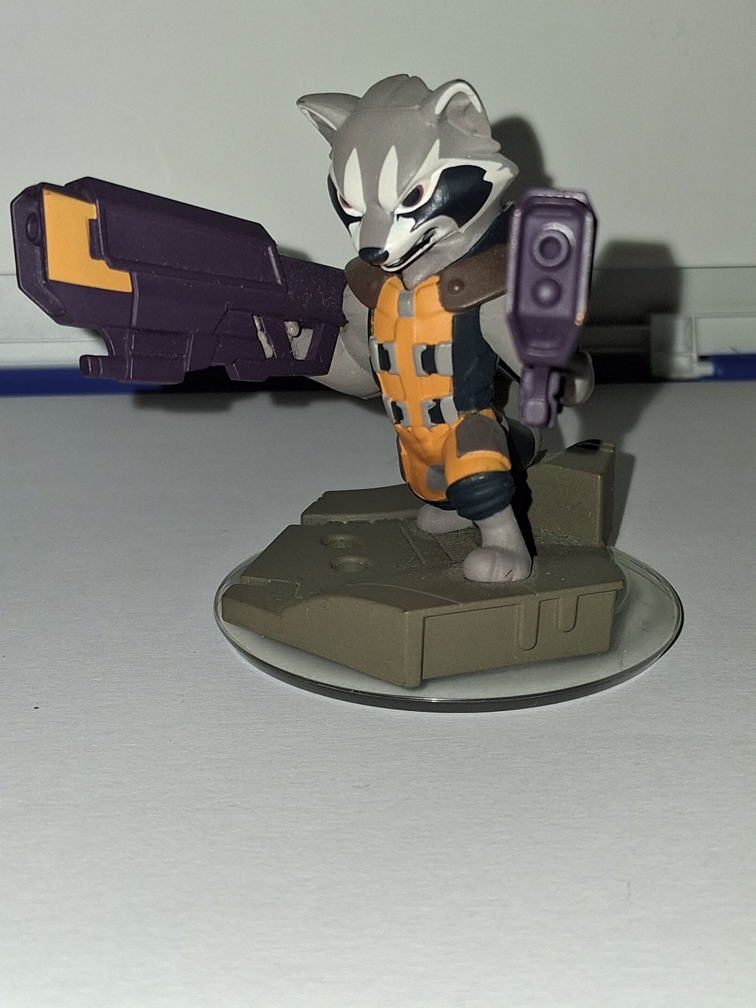 Disney Infinity 2.0 Rocket Raccoon Figur | Köp på Tradera (726625835)