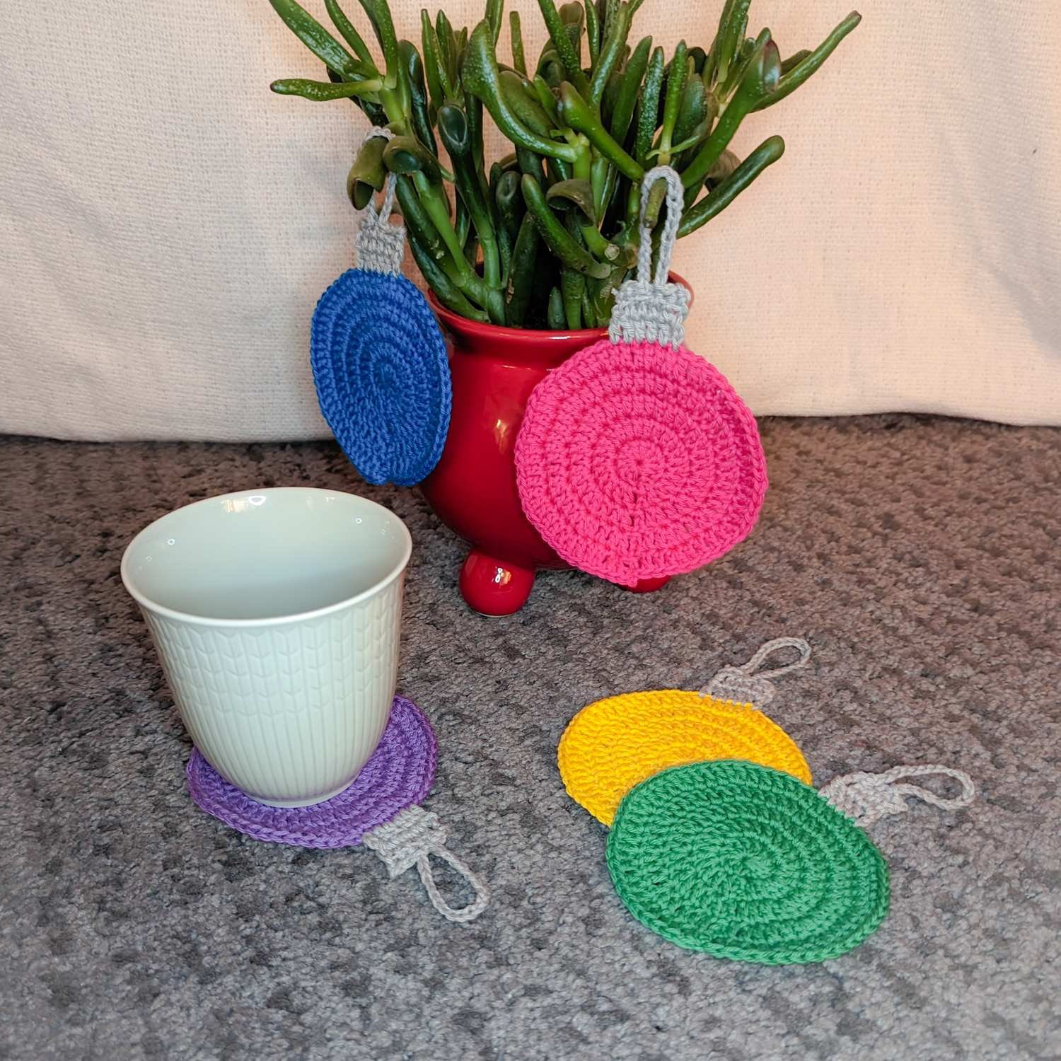 5pack Virkade julgranskulor att ha i granen, p.. Köp på Tradera (573246504)