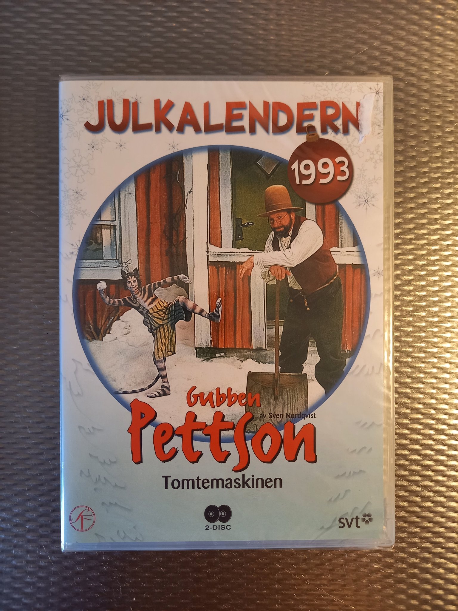 INPLASTAD. Julkalendern 1993. Gubben Pettson Tomtemaskinen. Ingvar