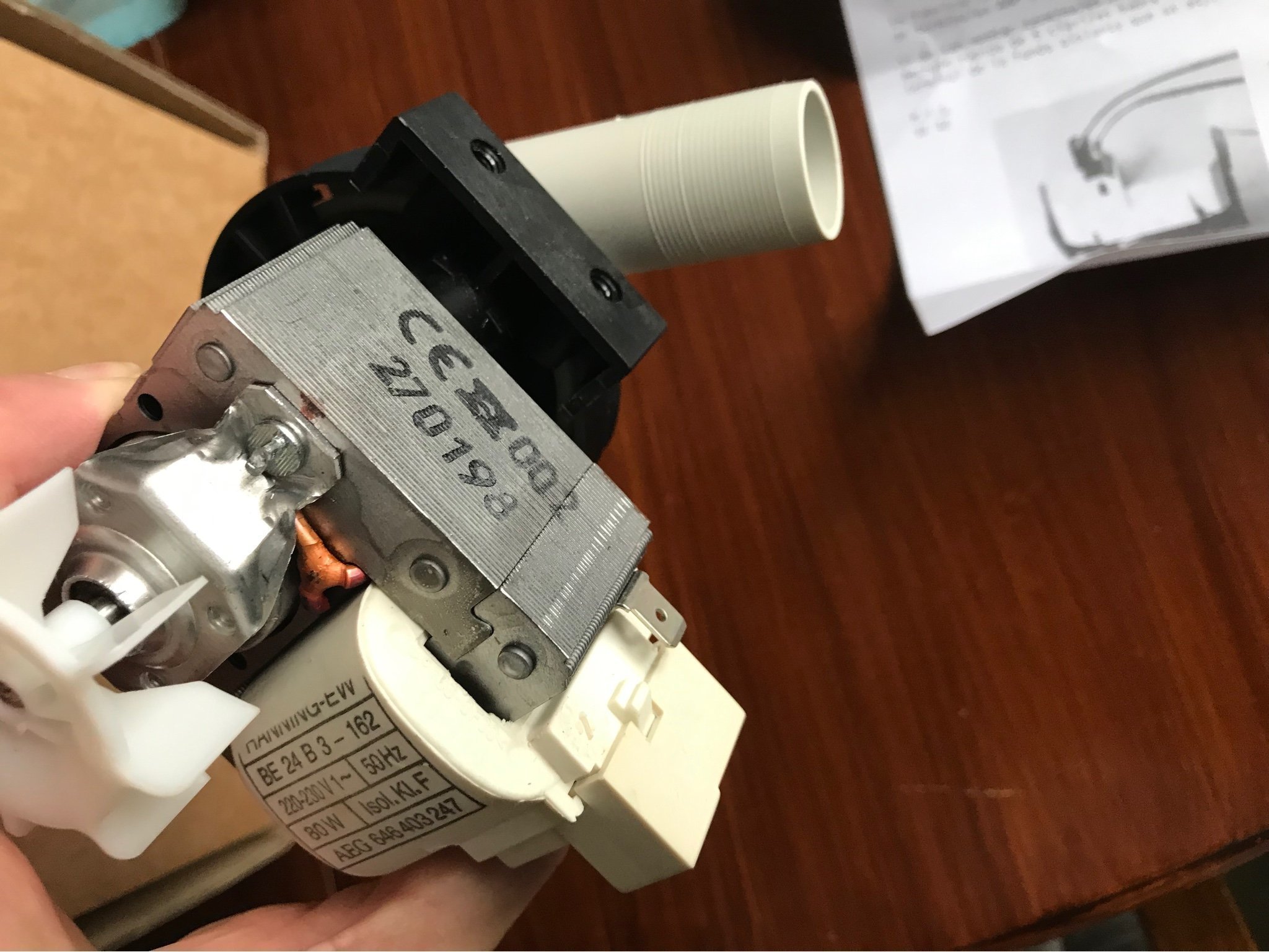 AEG original reservdel pump till diskmaskin New.. Köp på Tradera