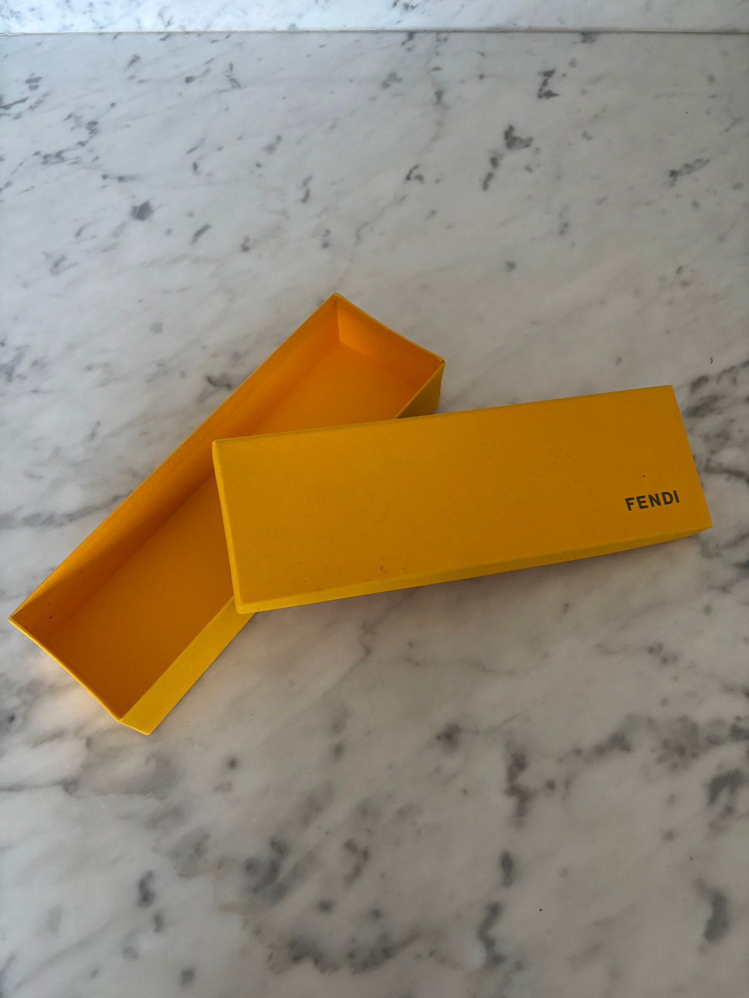 FENDI Etui Box Presentbox Låda Förpackning Gåva Smyckesask