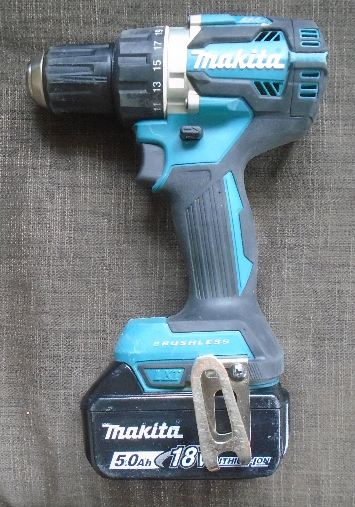 Makita DDF484 Skruvdragare (399953291) ᐈ Köp på Tradera