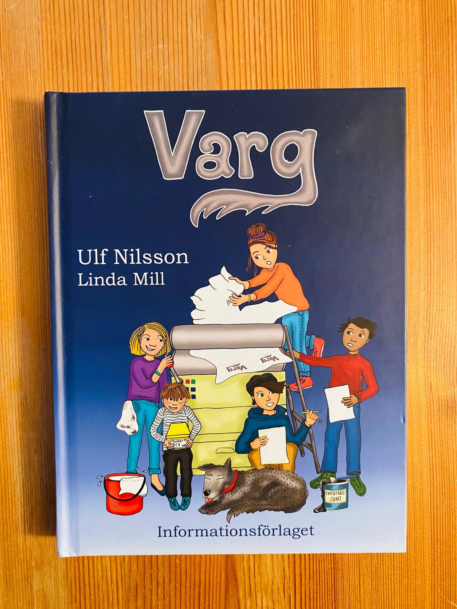 Varg av Ulf Nilsson och Linda Mill Köp på Tradera (576831891)