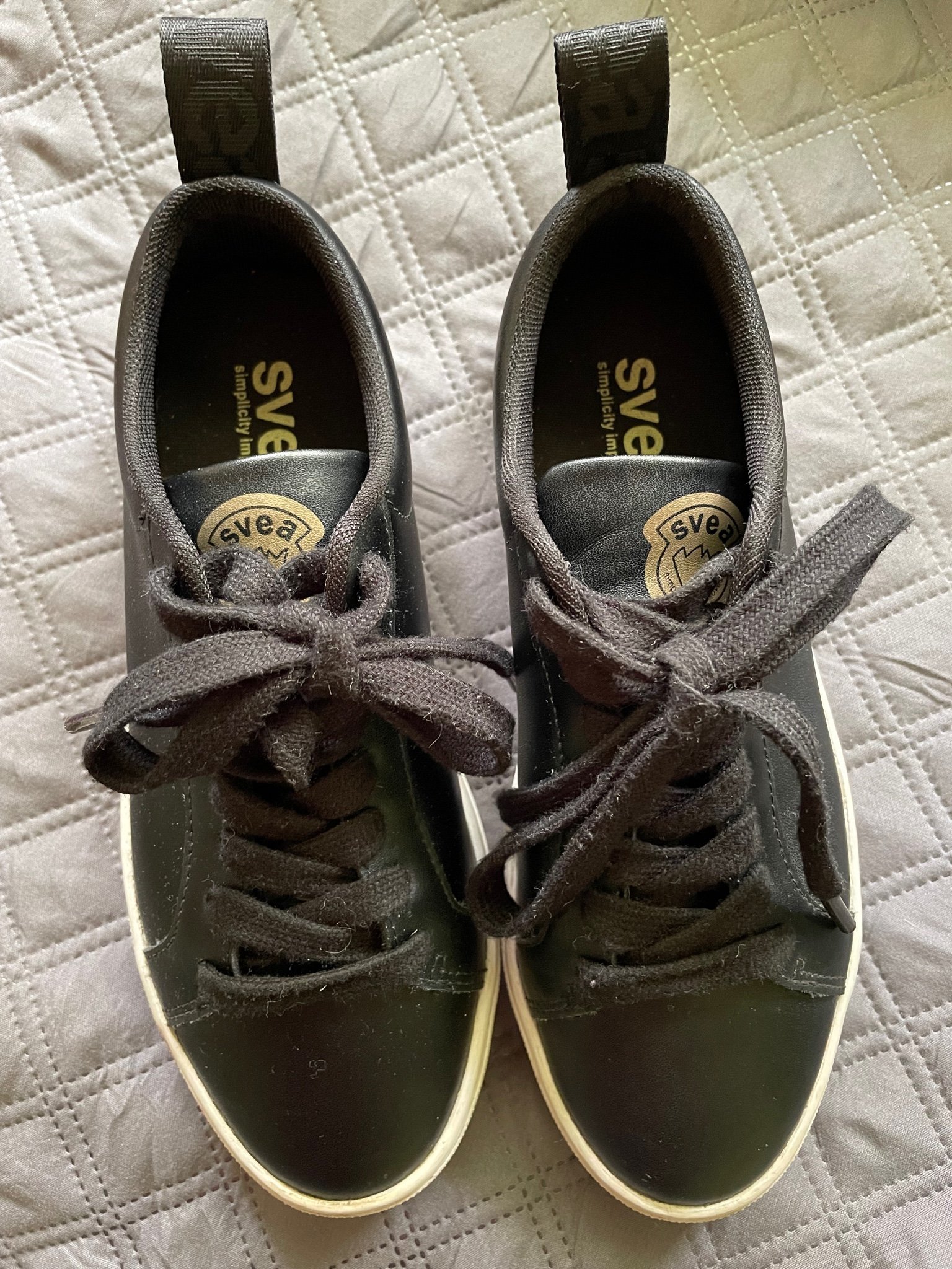 svea billie sneakers