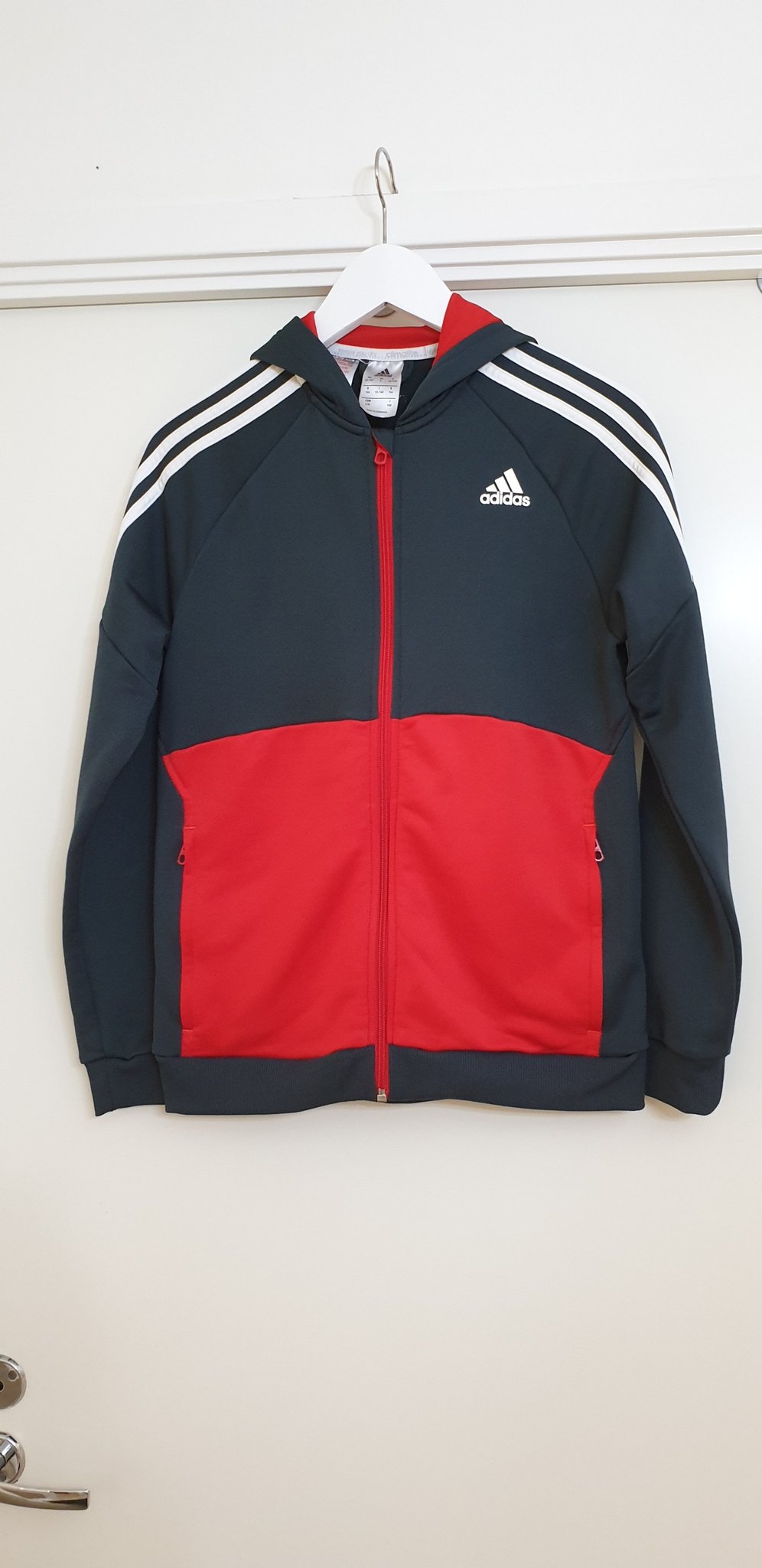 Tränings jacka Adidas material climalite strl. .. (406647835) ᐈ Köp på