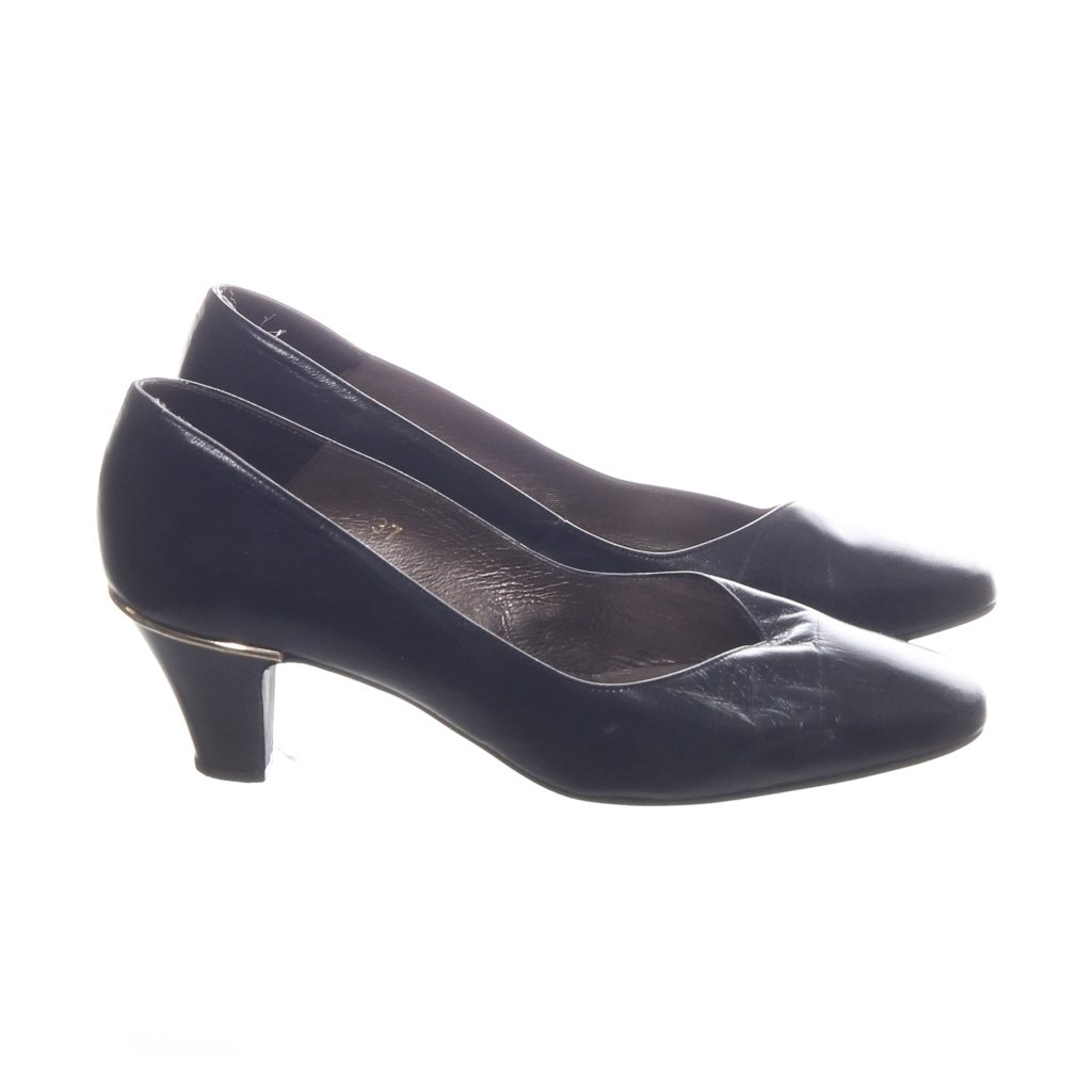 penelope mesh pump