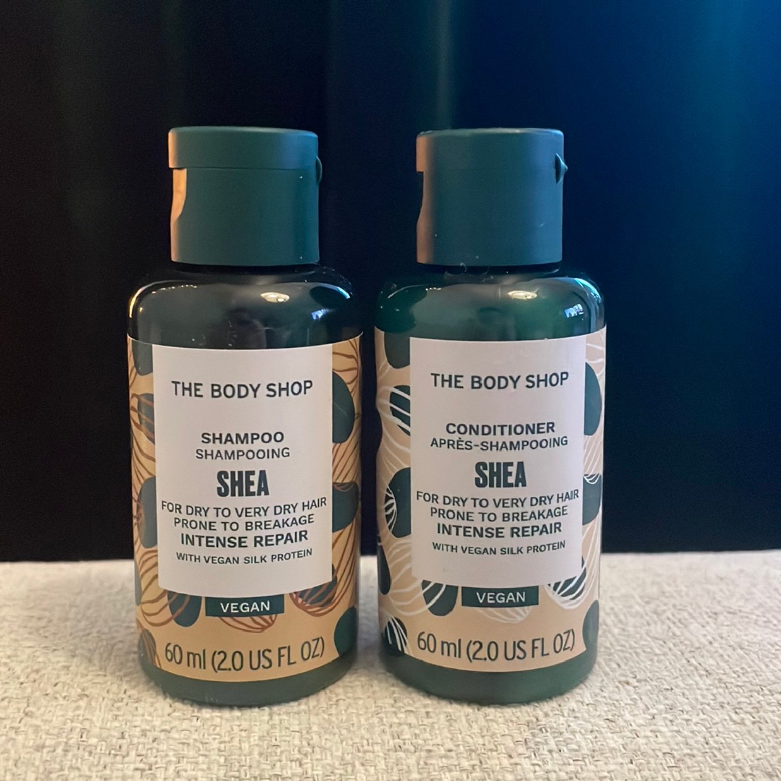 The Body Shop Shea Intense Repair Shampoo & C.. Köp på Tradera