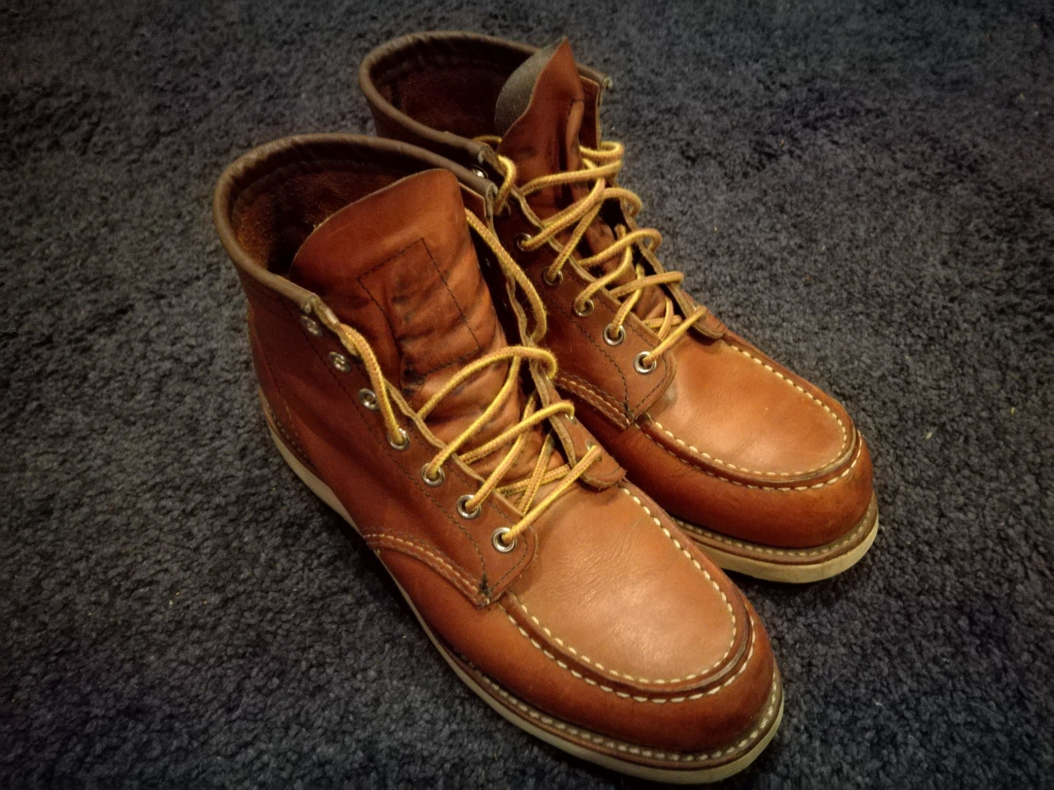 red wing moc toe in snow