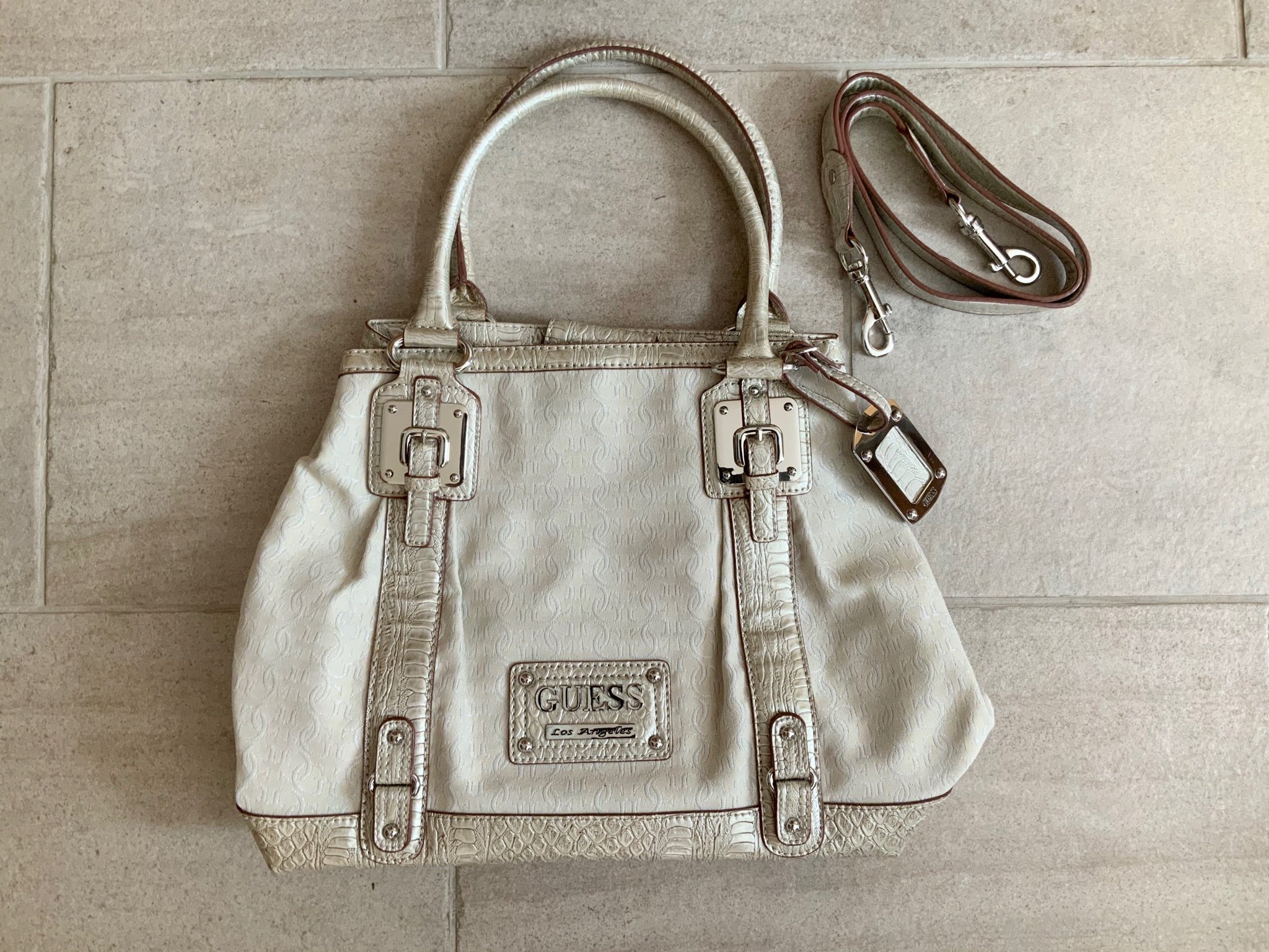 GUESS ”Los Angeles” Ny handbag BEIGE (410269142) ᐈ Köp på Tradera