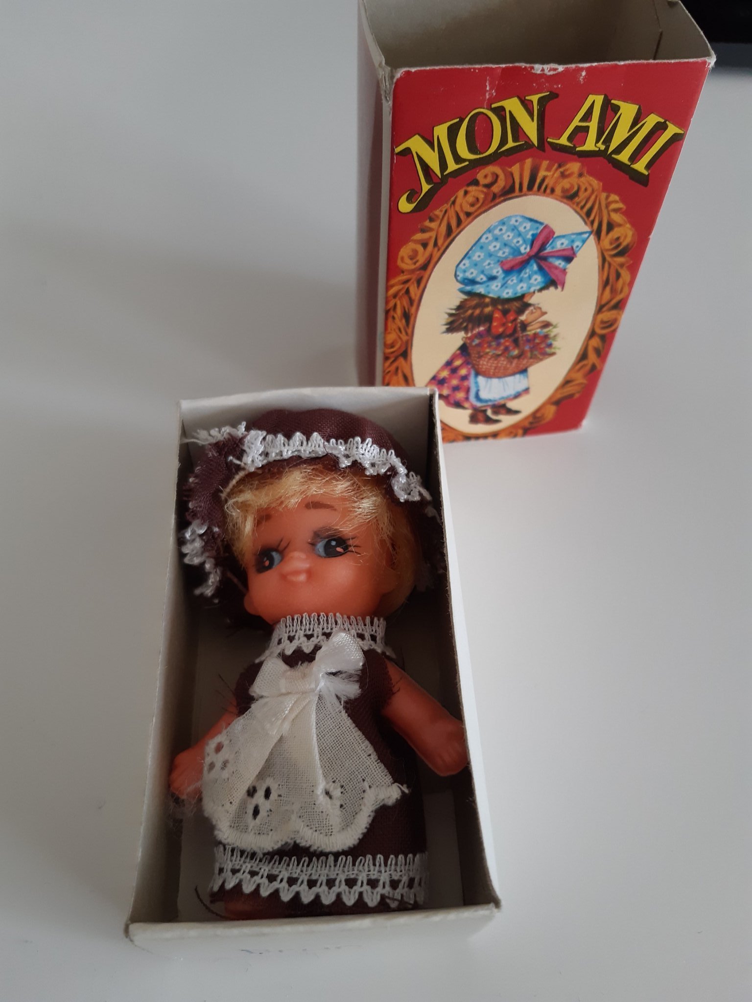 MON AMI, matchbox doll, docka i tändsticksask, .. (418740456) ᐈ Köp på