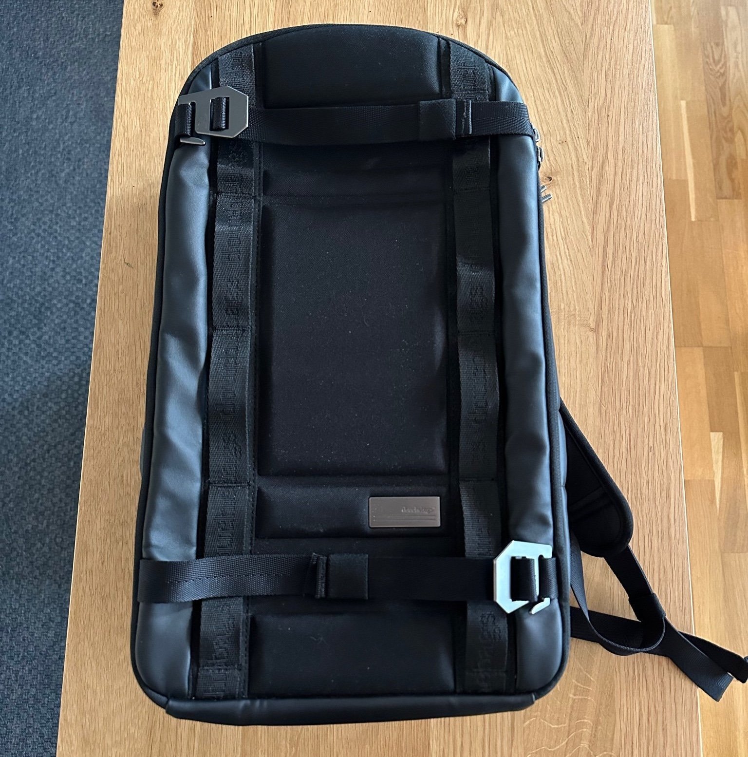 DB Journey / Douchebag ryggsäck. 21L. Nyskick. Köp på Tradera (595612598)