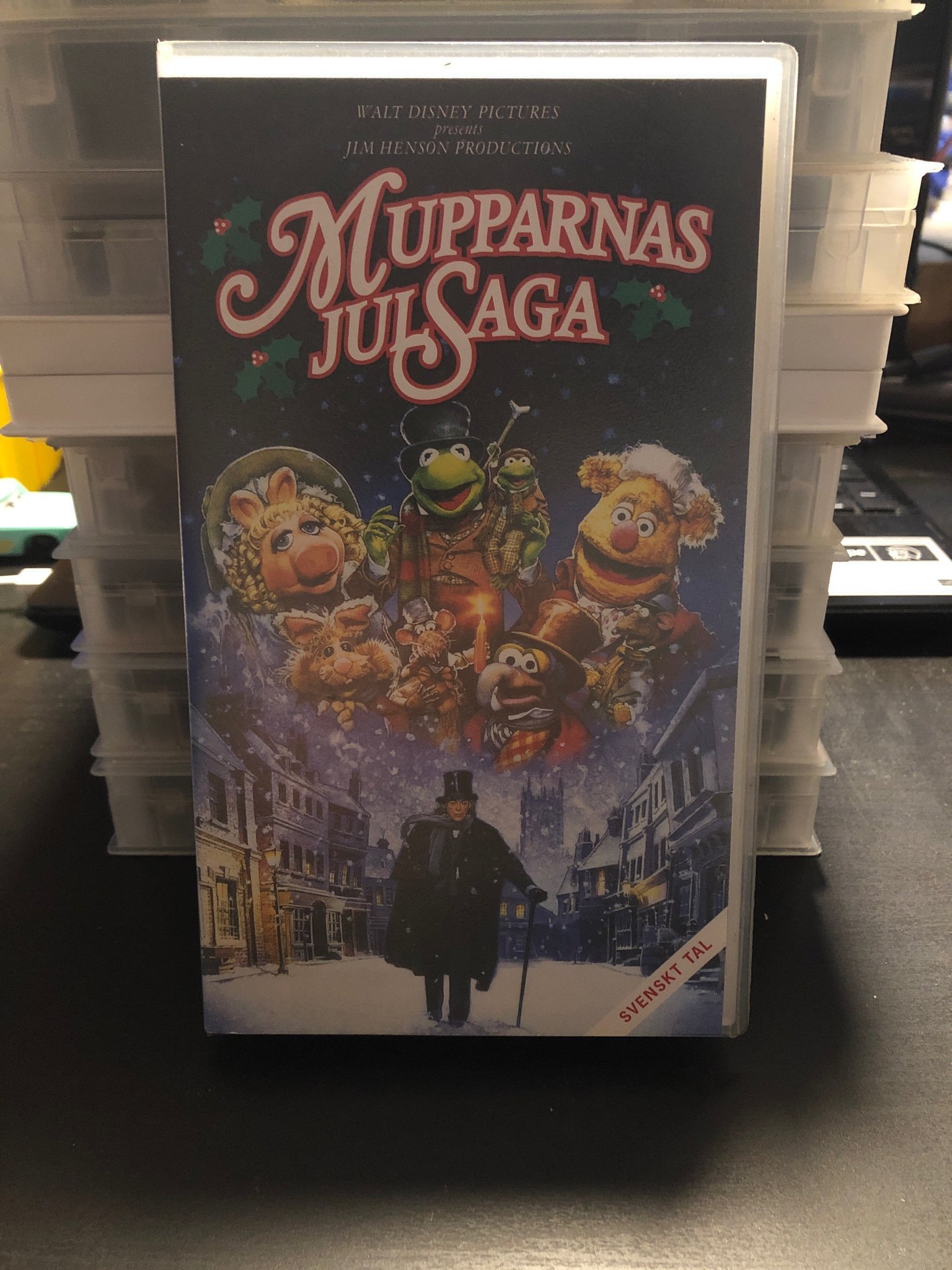 Mupparnas Julsaga med reklamblad Michael Caine .. (424126102) ᐈ Köp på