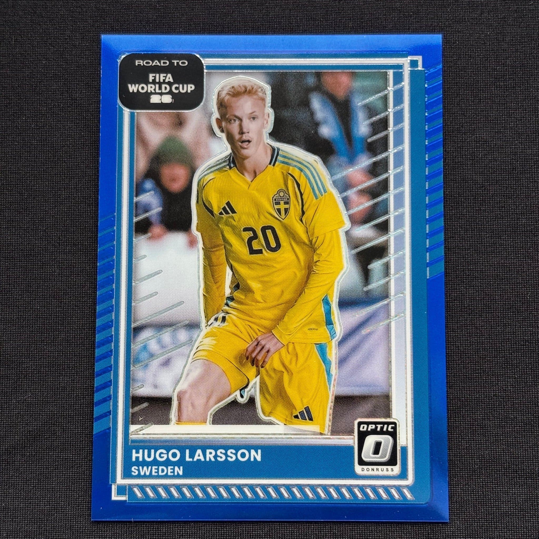 Hugo Larsson Panini Donruss Optic Blue Prizm FIFA World Cup 2026 kortti