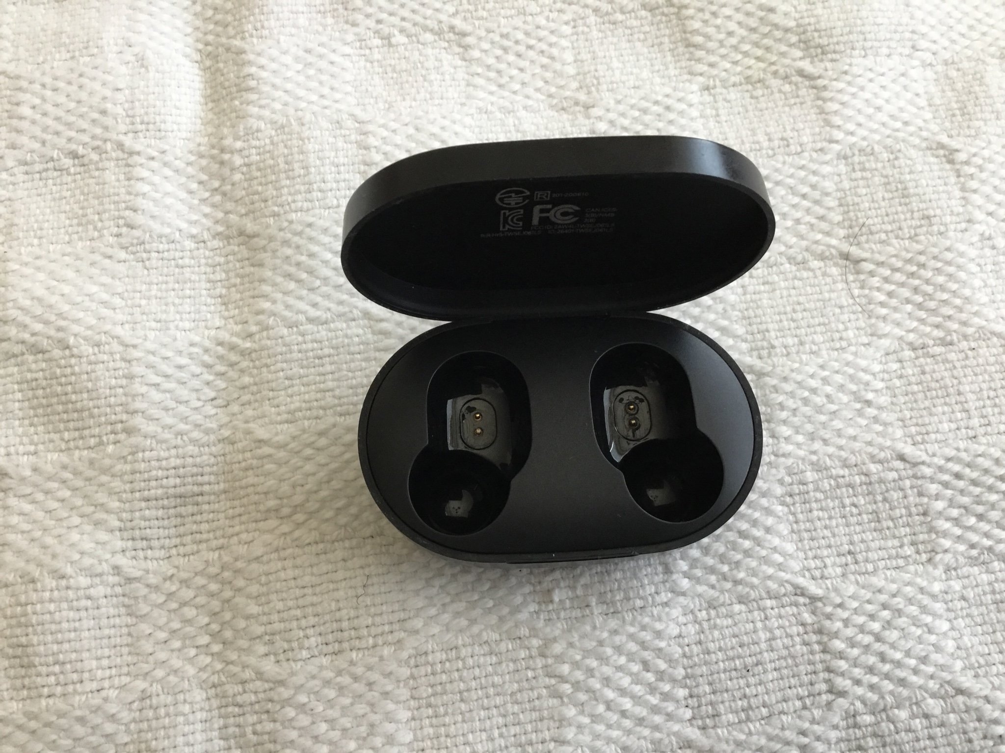 Xiaomi Mi Tru laddningsetui Basic2