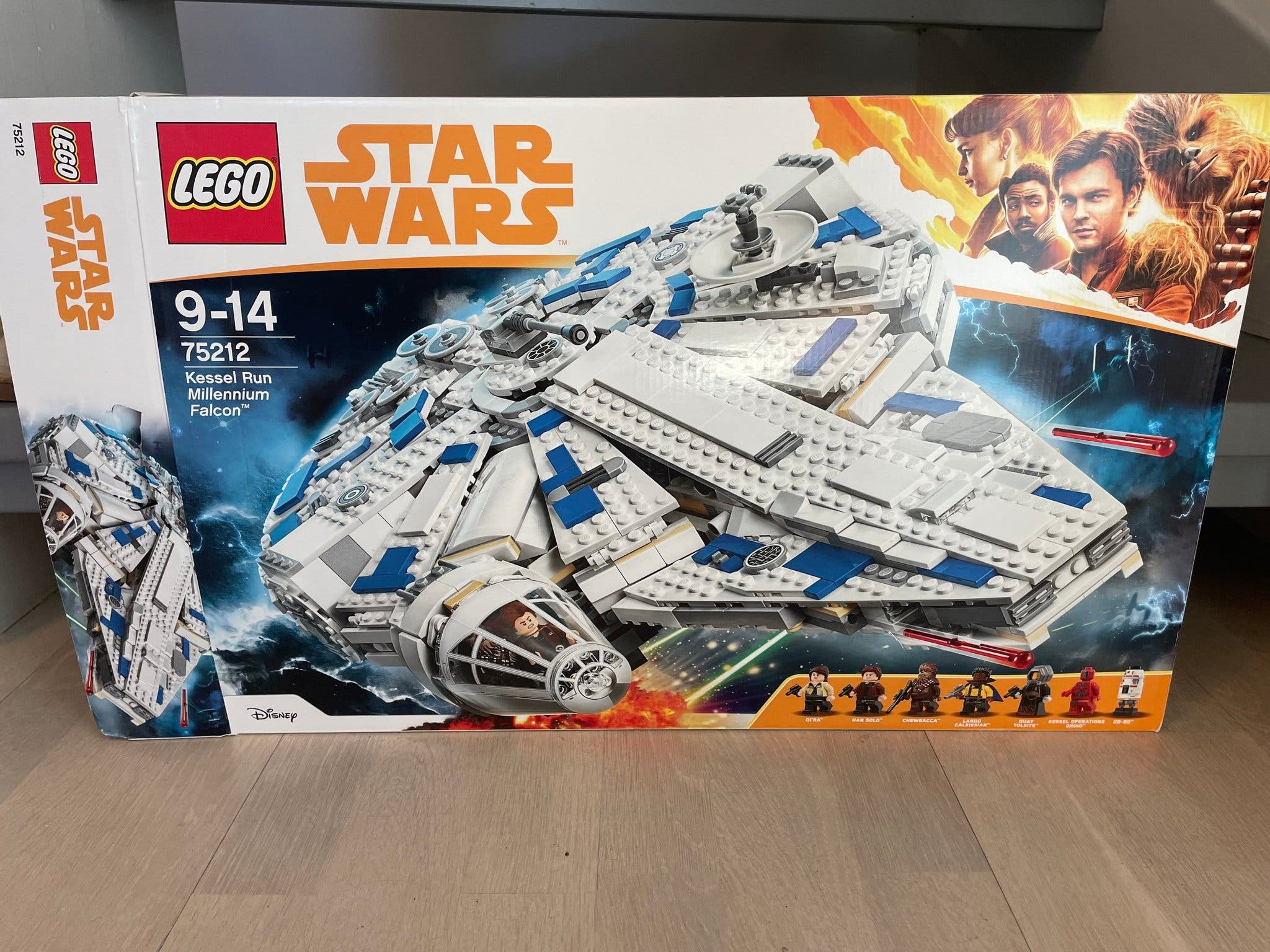 LEGO Star Wars 75212 Kessel Run Millennium Falcon | Köp på Tradera ...