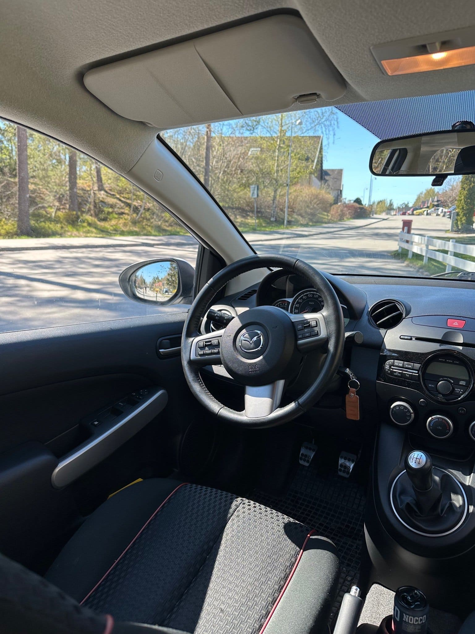Mazda 2 5-dørs 1.5 MZR Manuell, 5-trinn, 102hk, 2013