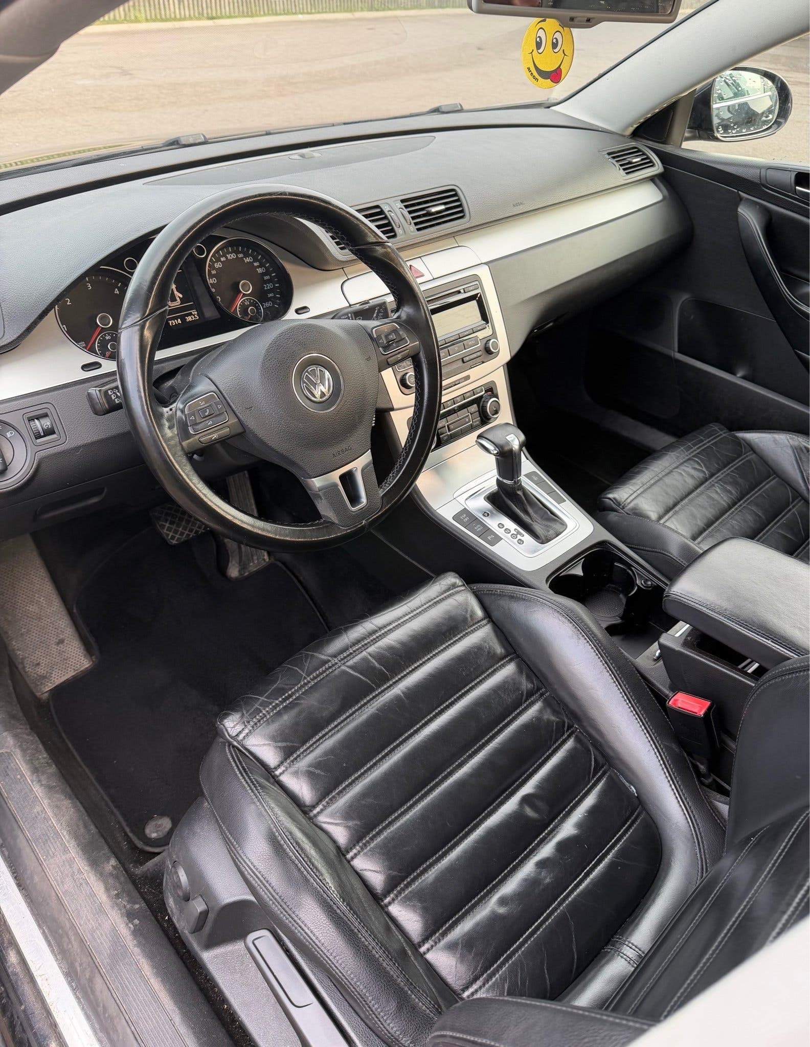 Volkswagen Passat Variant 2.0 TDI DPF DSG Sequential, 6-trins, 170ps, 2010