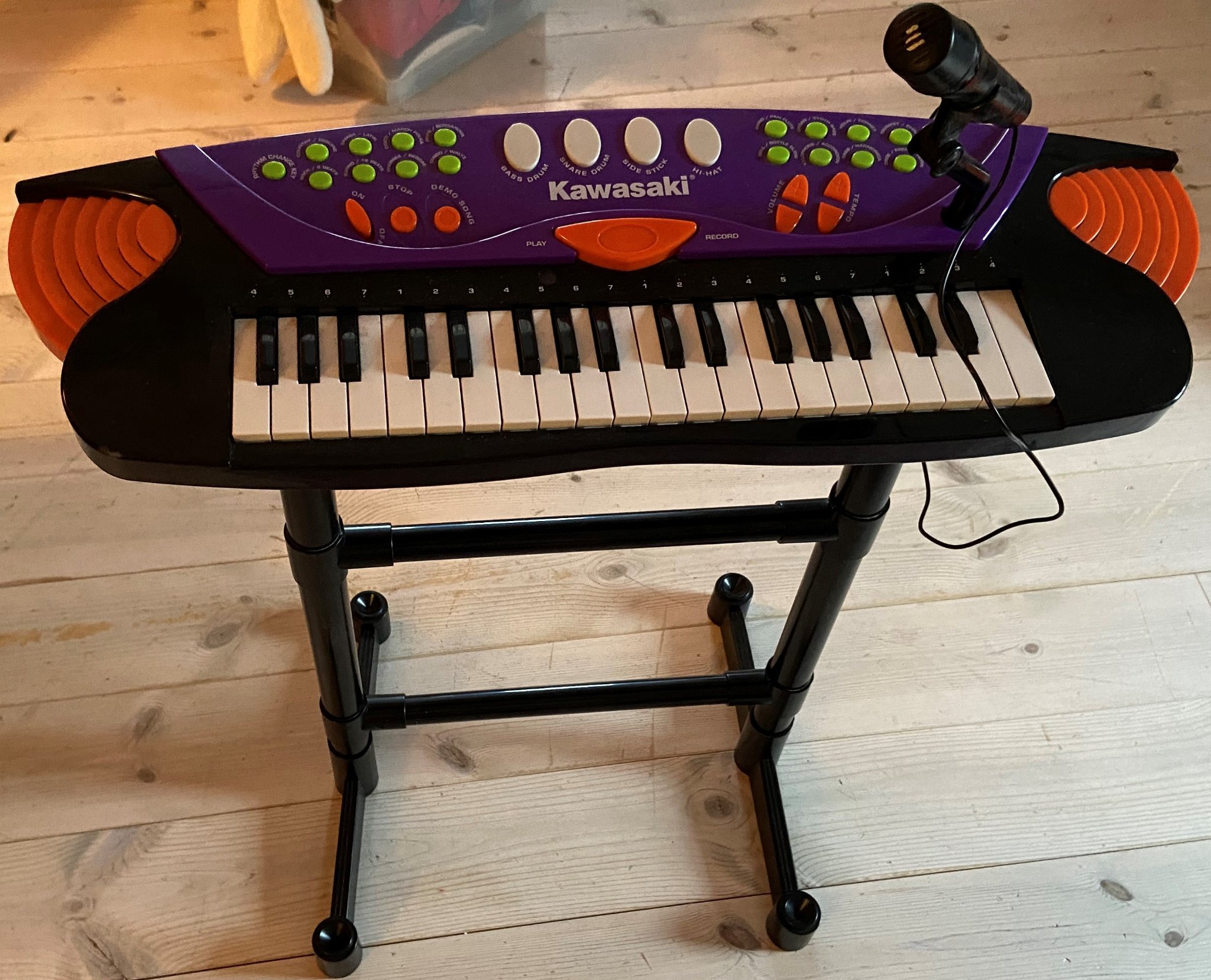 Kawasaki barn Keyboard med mikrofon (406475411) ᐈ Köp på Tradera