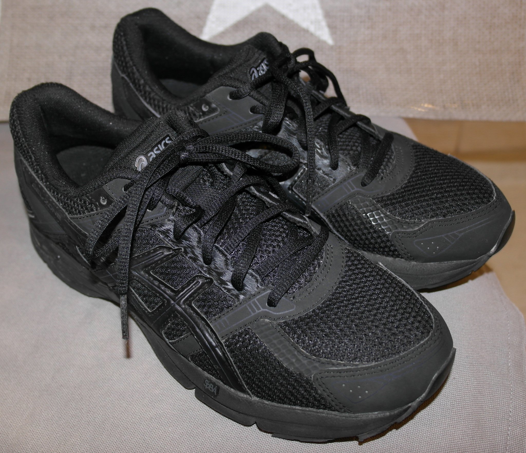 chaco buckle waterproof boot